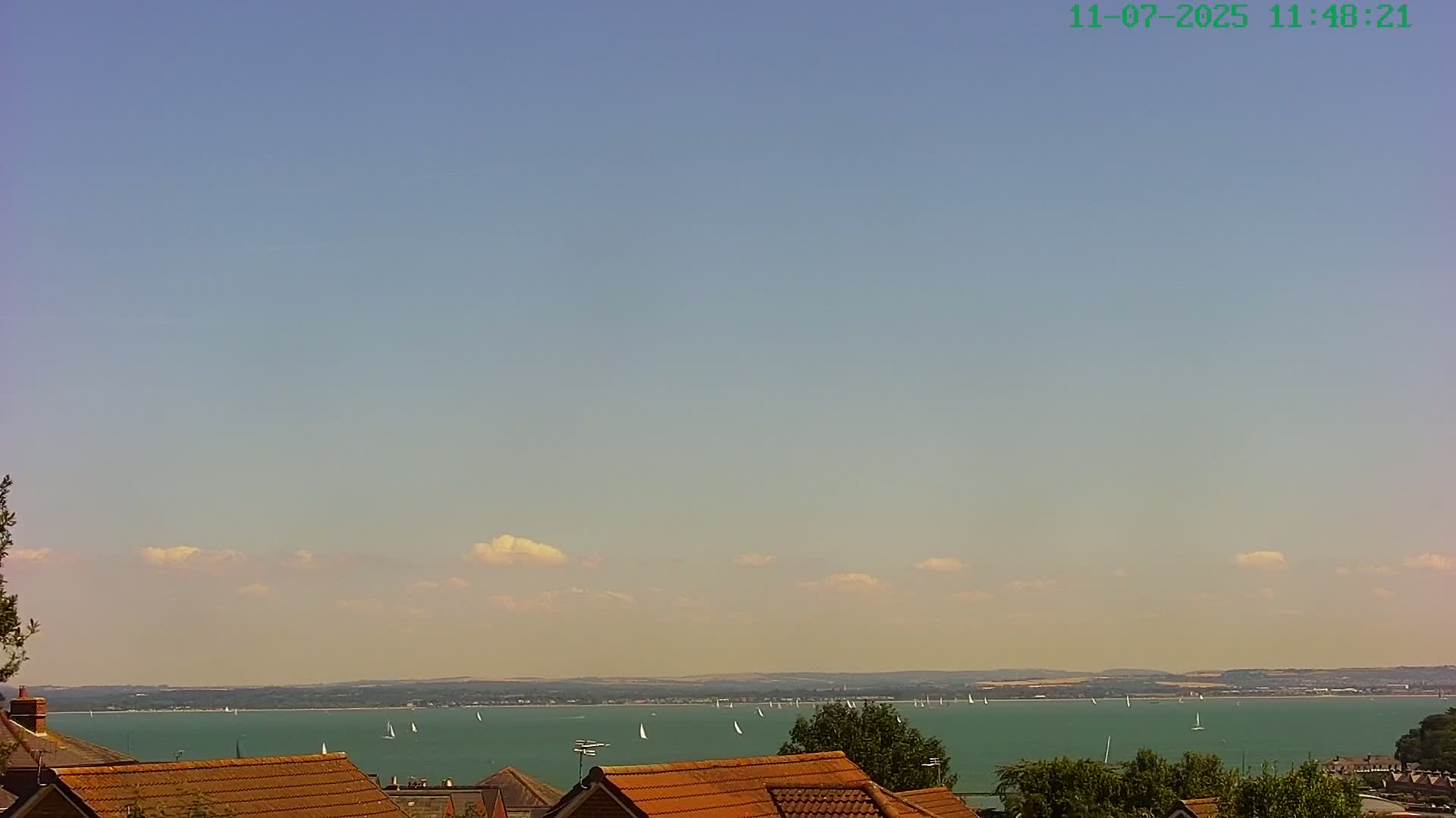 Cowes, The Solent Water Shipspotting Live Cam - Isle of Wight, South East, England, United Kingdom