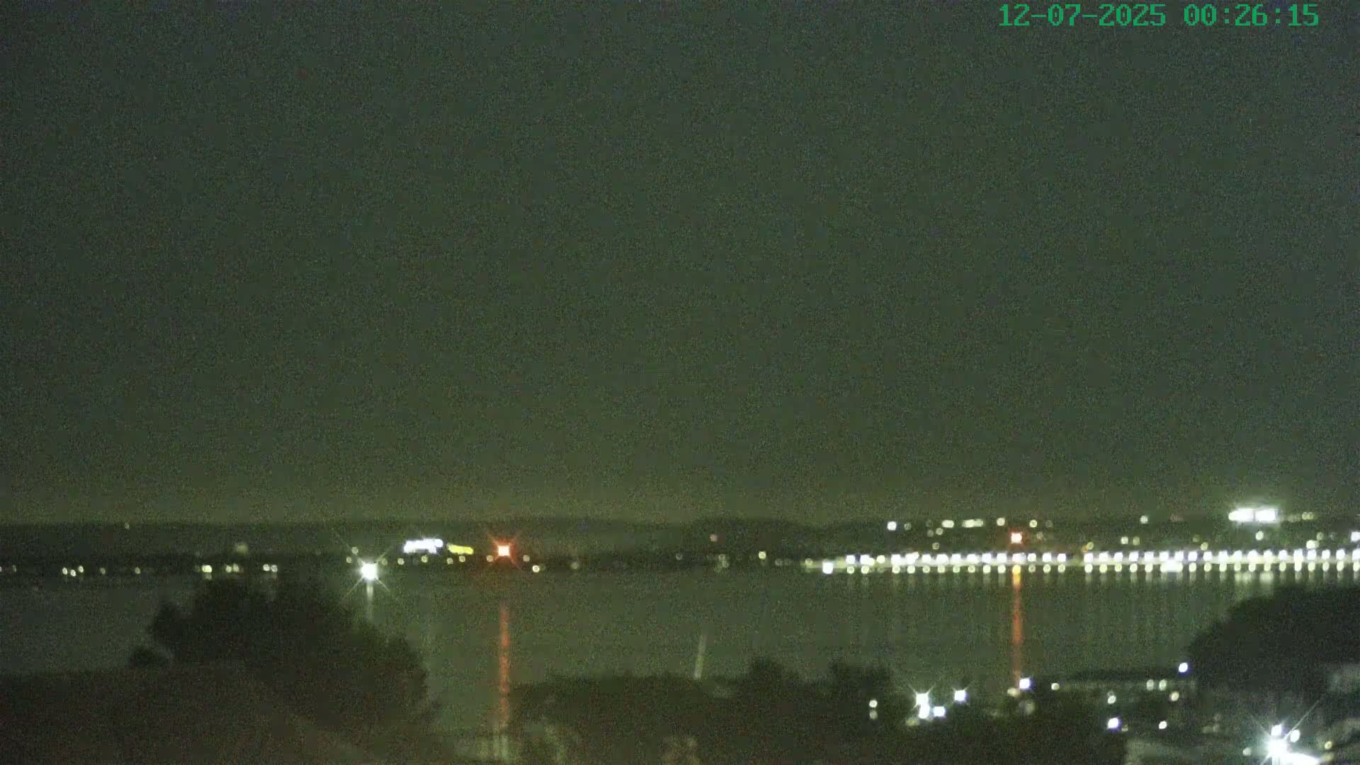 Cowes, The Solent Water Shipspotting Live Cam - Isle of Wight, South East, England, United Kingdom