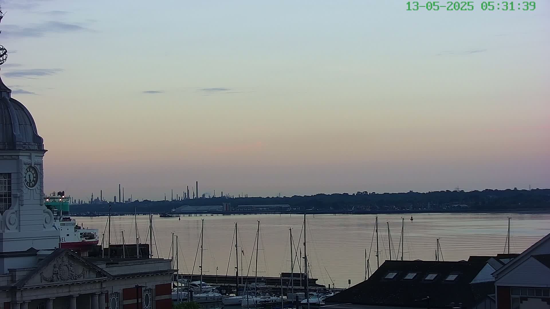 Marine of Southampton & Test River Live Cam - Southampton, Hampshire, South East, England, United Kingdom