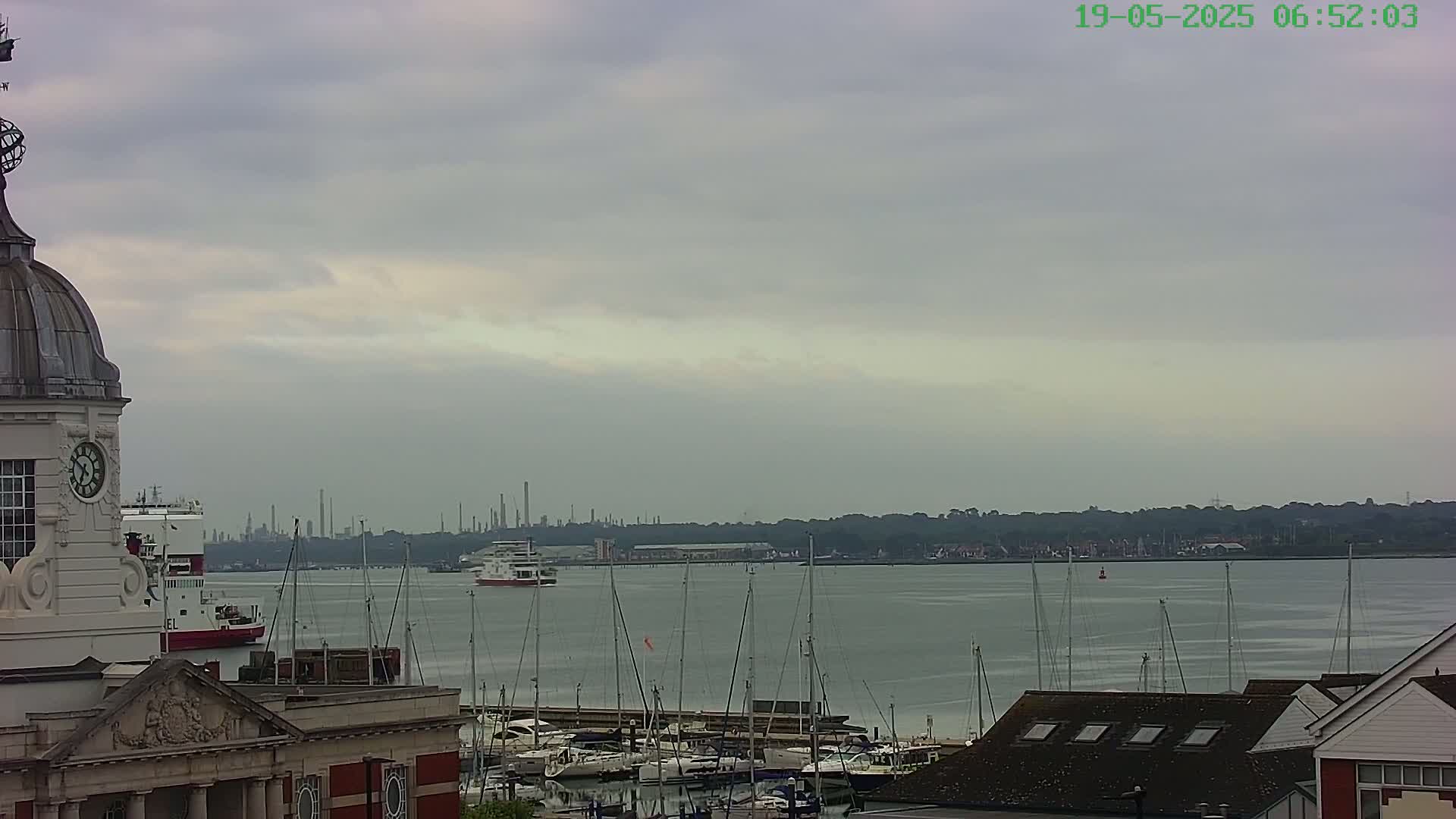 Marine of Southampton & Test River Live Cam - Southampton, Hampshire, South East, England, United Kingdom