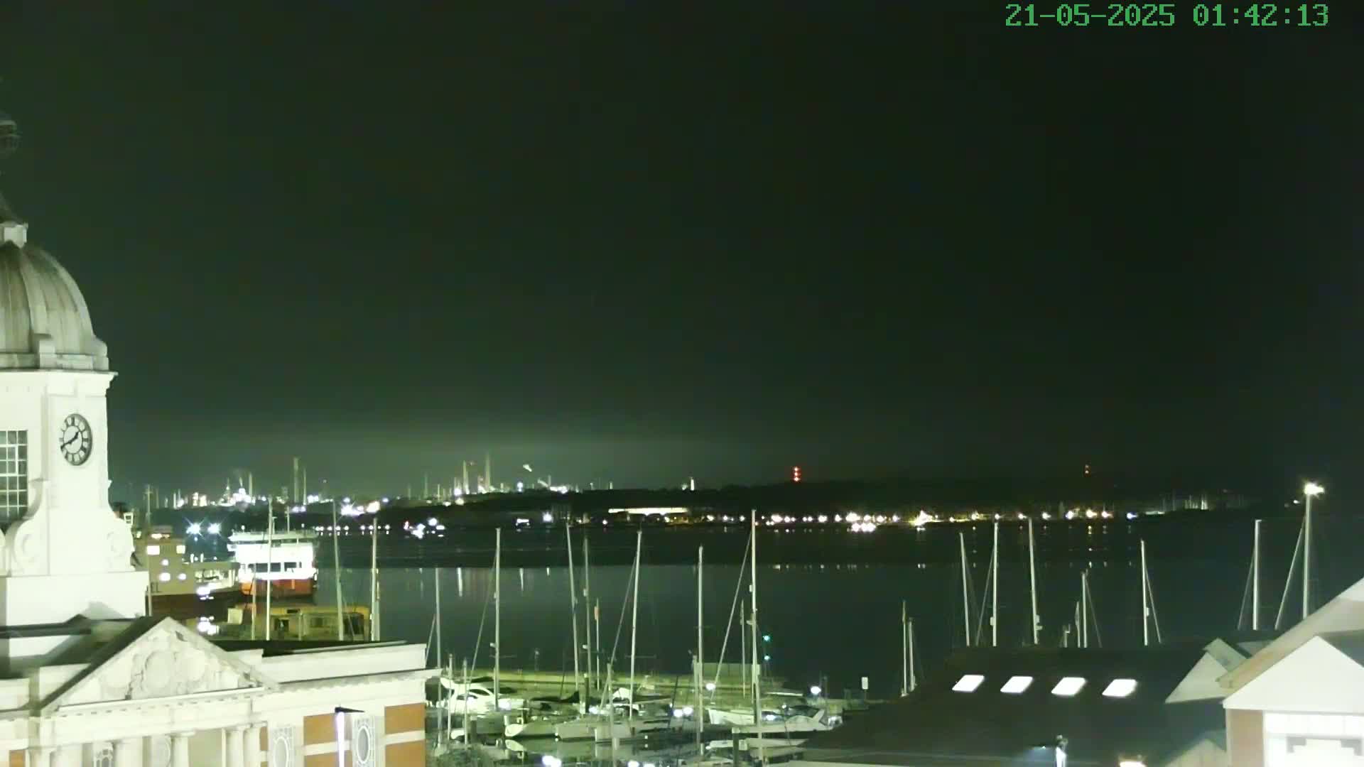 Marine of Southampton & Test River Live Cam - Southampton, Hampshire, South East, England, United Kingdom