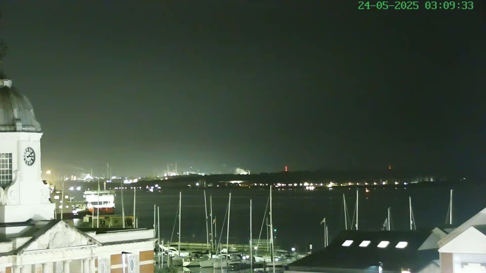 Marine of Southampton & Test River Live Cam - Southampton, Hampshire, South East, England, United Kingdom