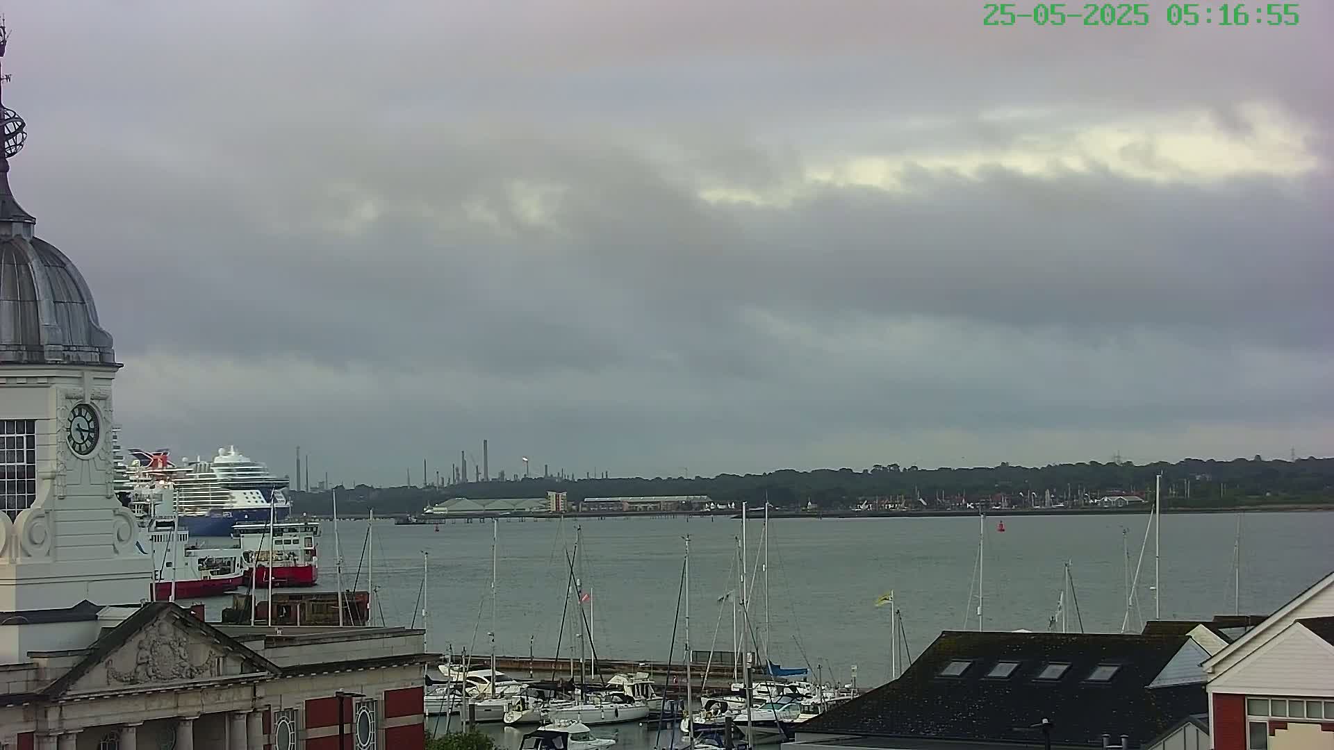 Marine of Southampton & Test River Live Cam - Southampton, Hampshire, South East, England, United Kingdom