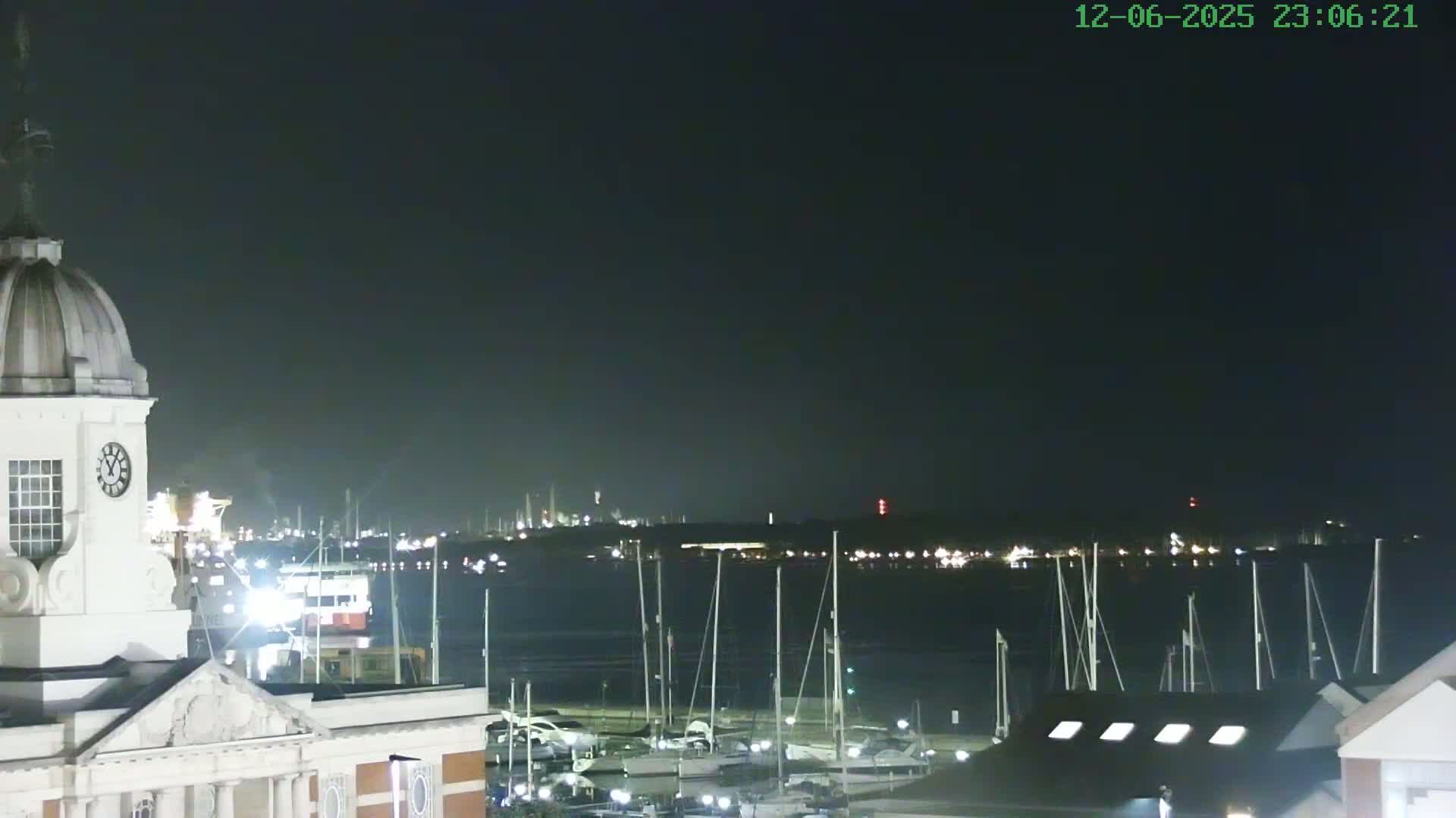 Marine of Southampton & Test River Live Cam - Southampton, Hampshire, South East, England, United Kingdom
