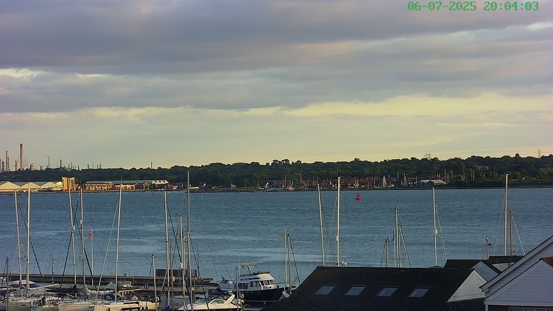 Marine of Southampton & Test River Live Cam - Southampton, Hampshire, South East, England, United Kingdom