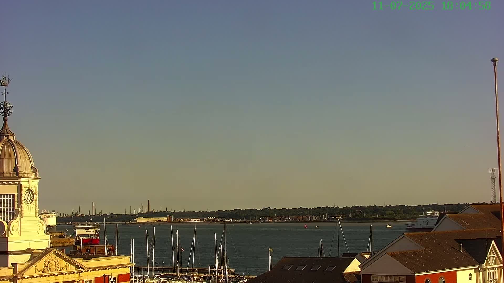 Marine of Southampton & Test River Live Cam - Southampton, Hampshire, South East, England, United Kingdom