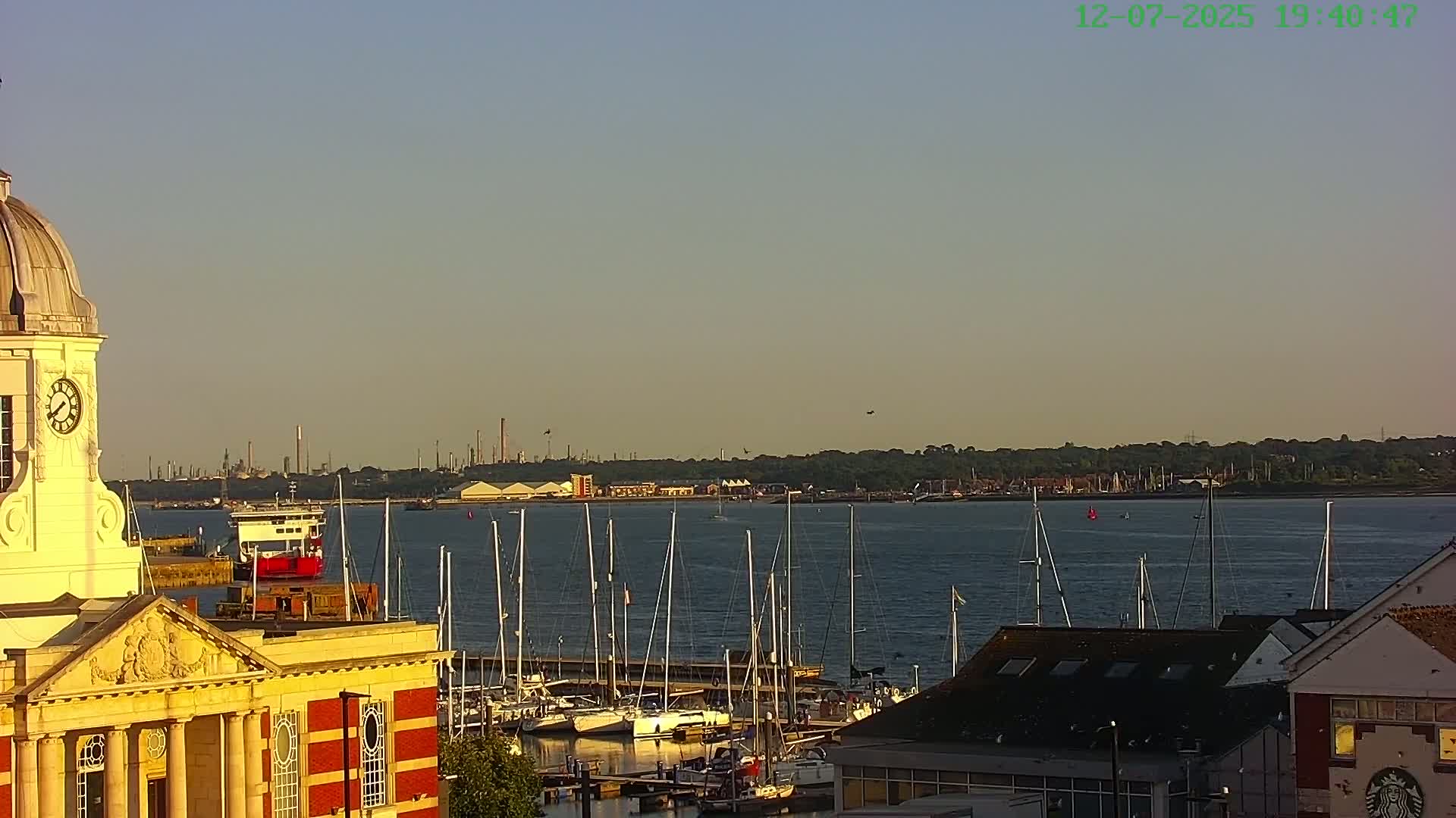 Marine of Southampton & Test River Live Cam - Southampton, Hampshire, South East, England, United Kingdom