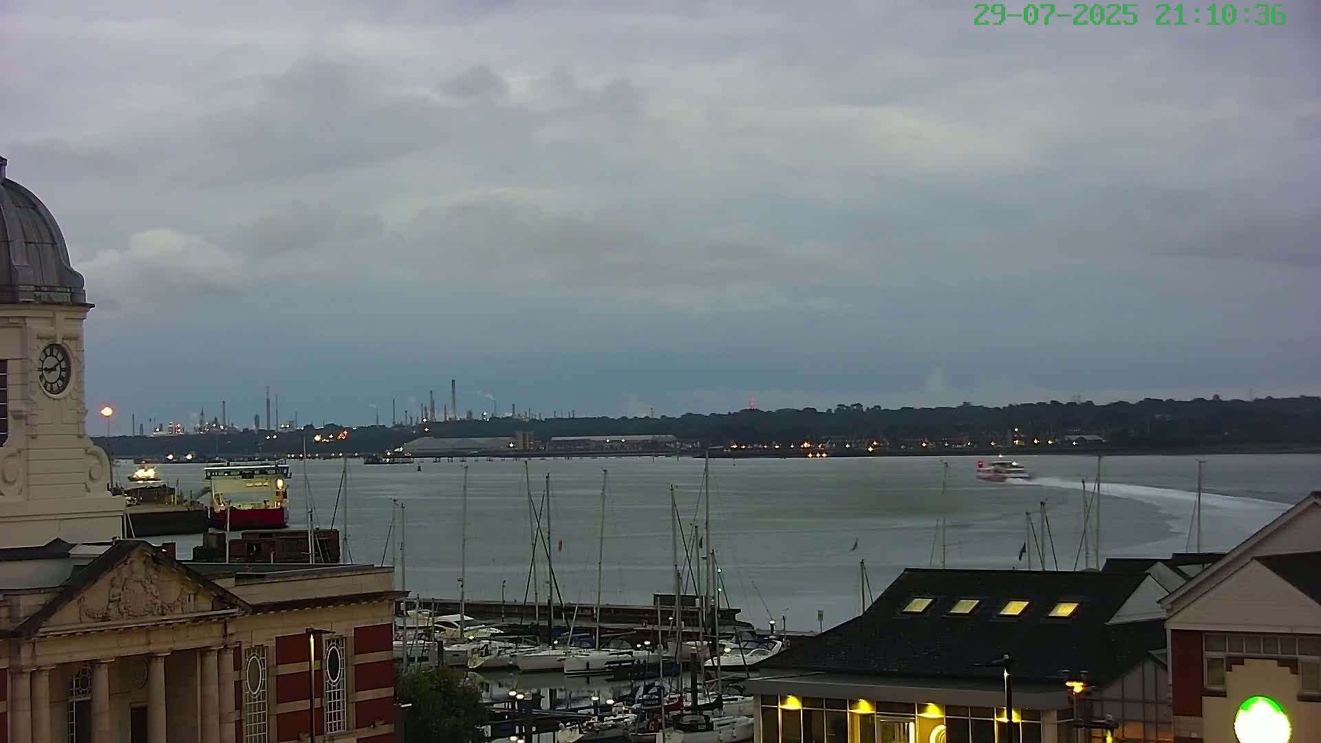 Marine of Southampton & Test River Live Cam - Southampton, Hampshire, South East, England, United Kingdom