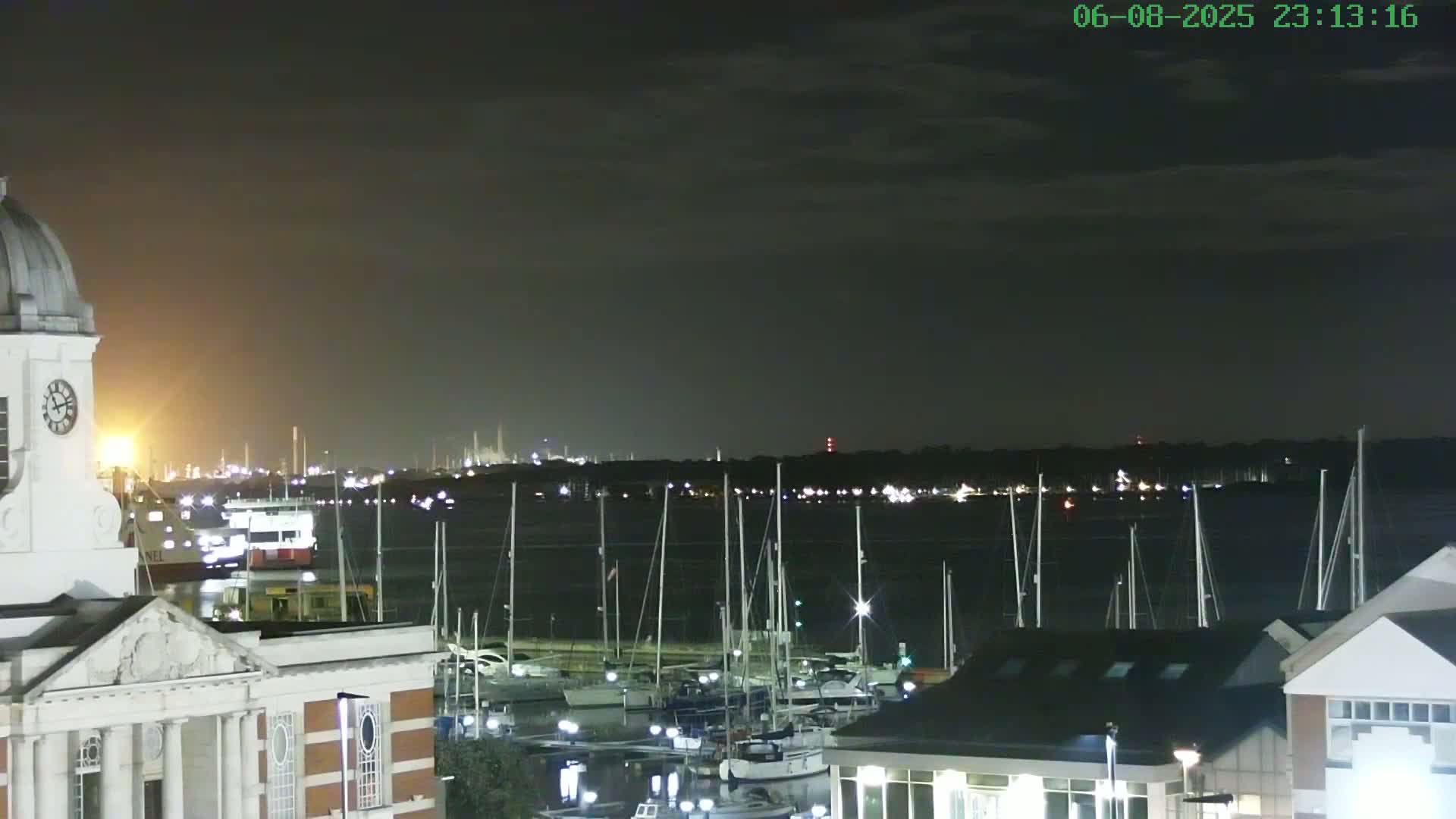 Marine of Southampton & Test River Live Cam - Southampton, Hampshire, South East, England, United Kingdom