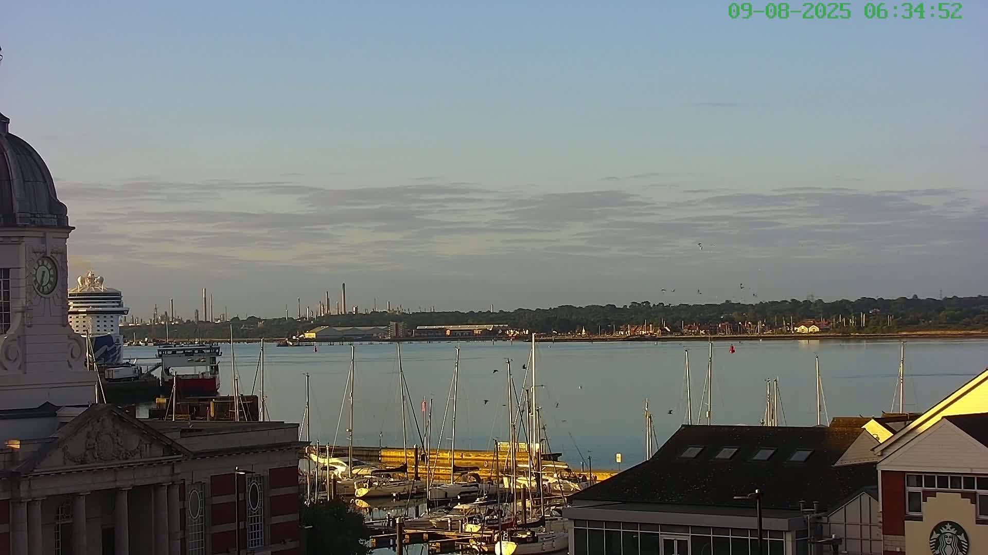 Marine of Southampton & Test River Live Cam - Southampton, Hampshire, South East, England, United Kingdom