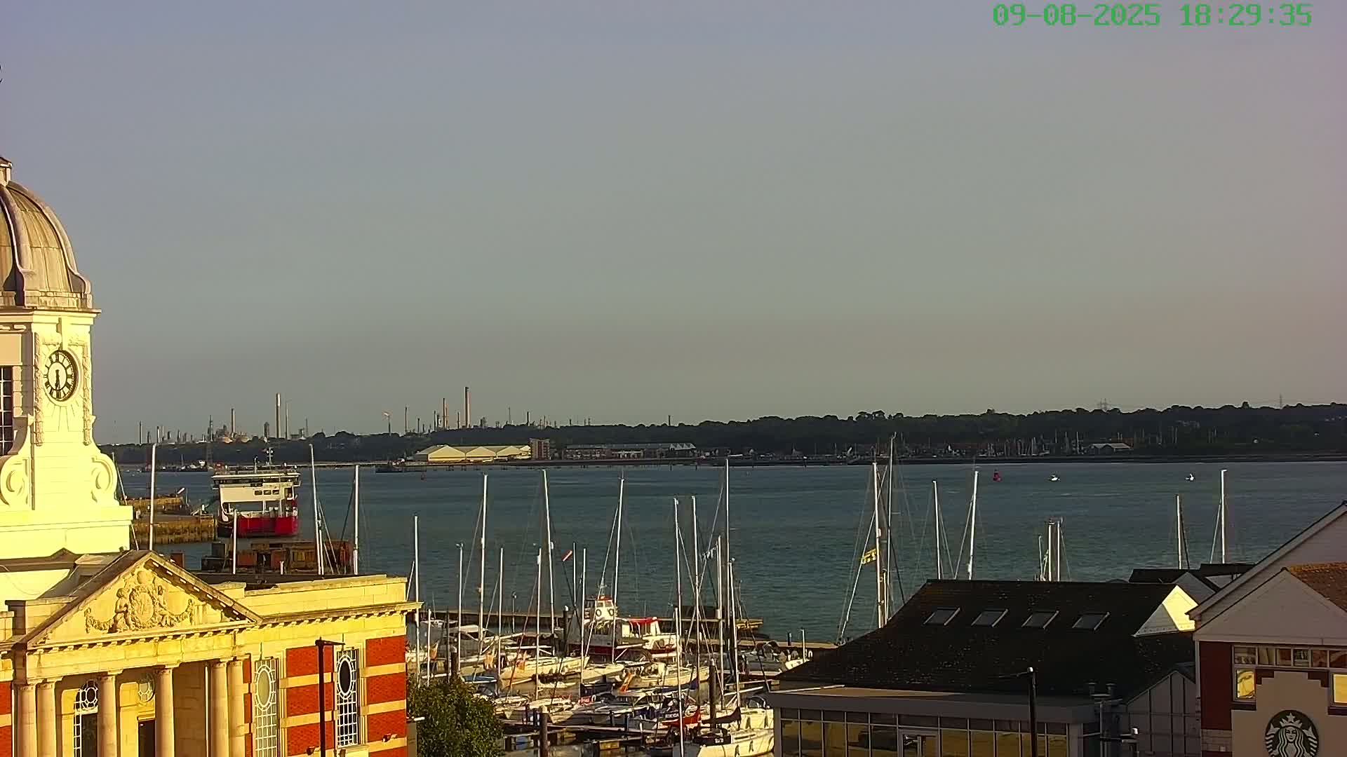 Marine of Southampton & Test River Live Cam - Southampton, Hampshire, South East, England, United Kingdom