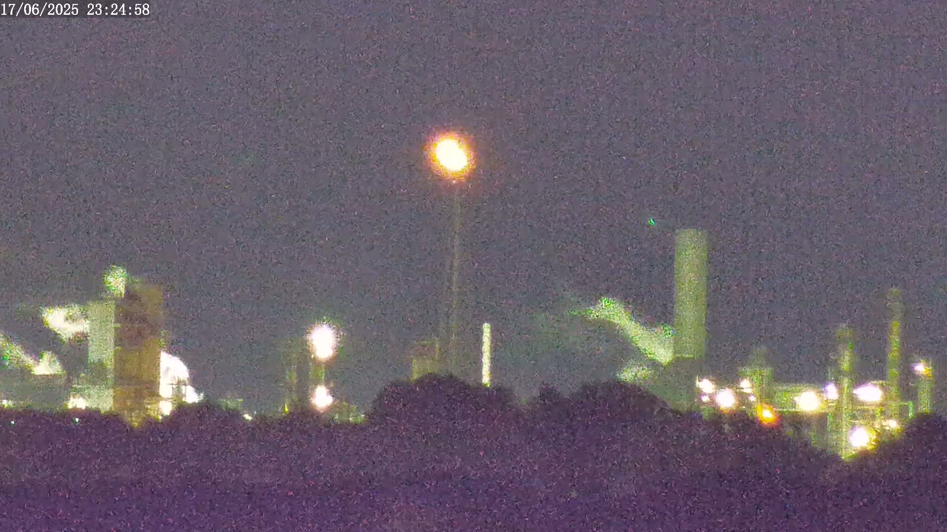 Fawley, ExxonMobil Refinery Live Cam - New Forest, Hampshire, South East, England, United Kingdom