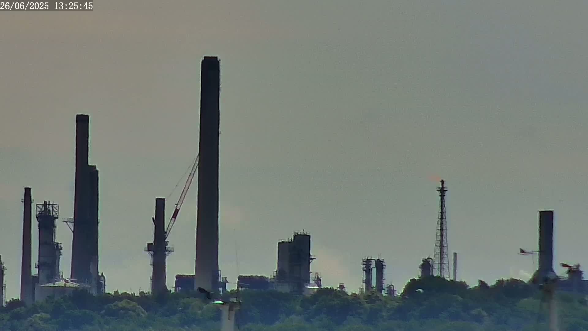 Fawley, ExxonMobil Refinery Live Cam - New Forest, Hampshire, South East, England, United Kingdom