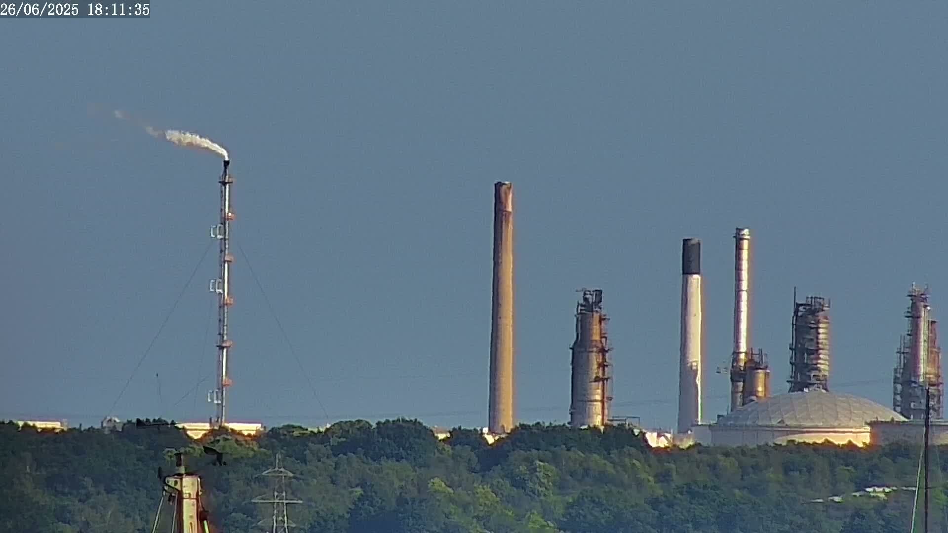 Fawley, ExxonMobil Refinery Live Cam - New Forest, Hampshire, South East, England, United Kingdom