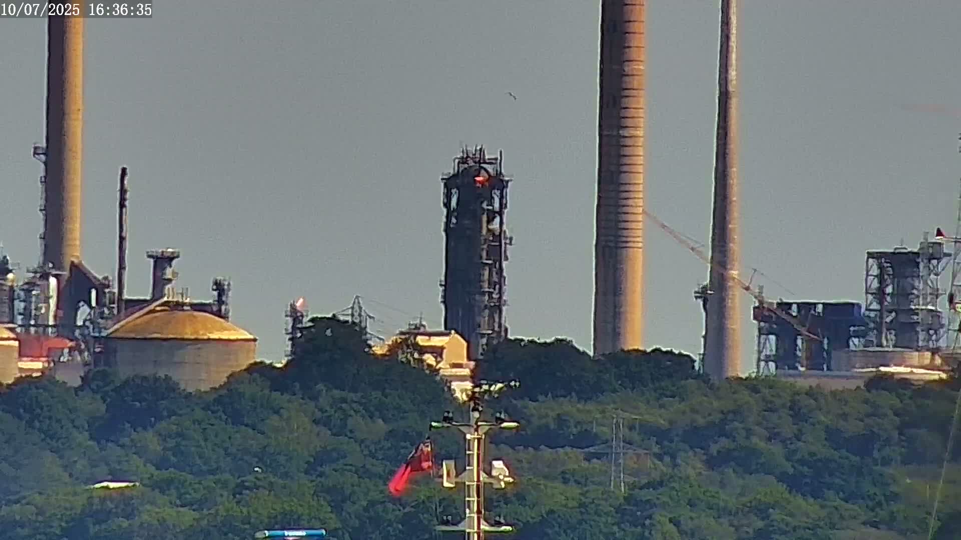 Fawley, ExxonMobil Refinery Live Cam - New Forest, Hampshire, South East, England, United Kingdom