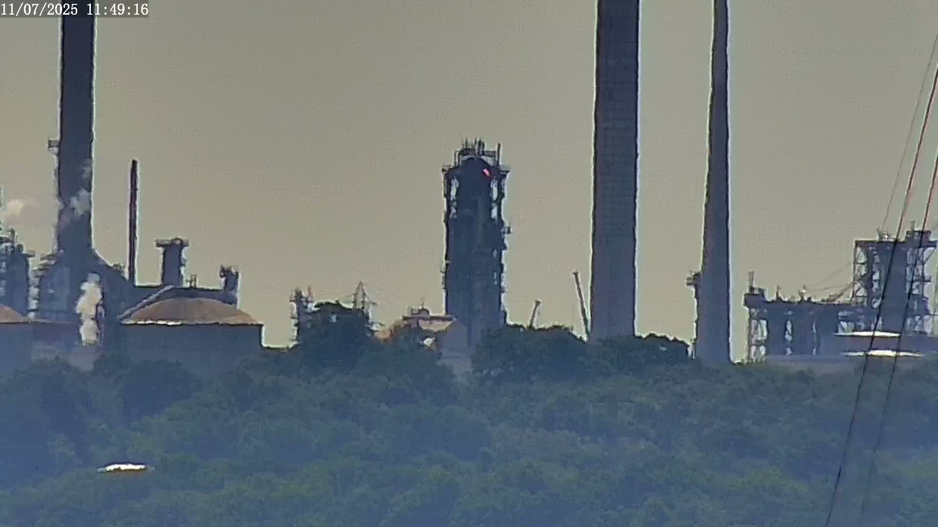 Fawley, ExxonMobil Refinery Live Cam - New Forest, Hampshire, South East, England, United Kingdom