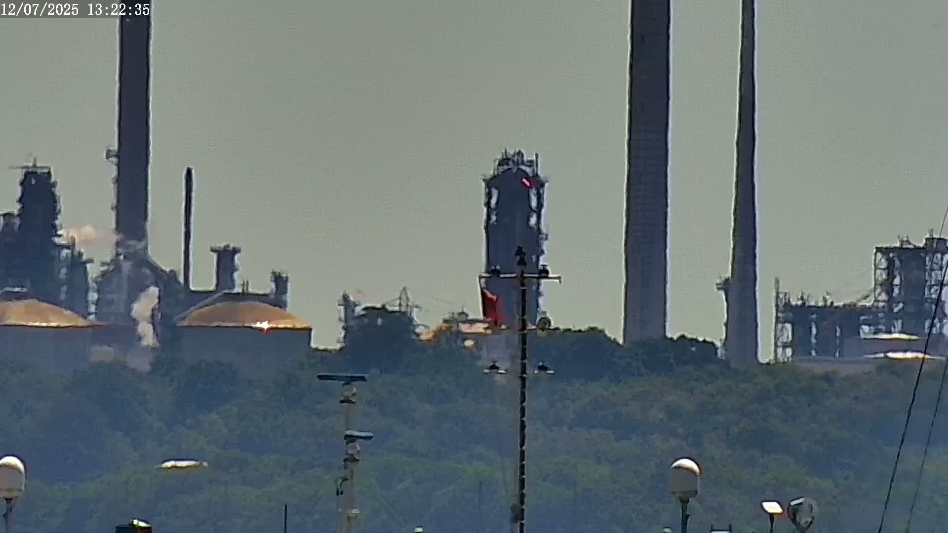 Fawley, ExxonMobil Refinery Live Cam - New Forest, Hampshire, South East, England, United Kingdom