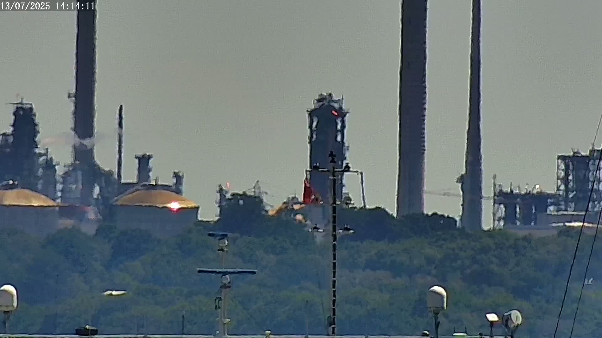 Fawley, ExxonMobil Refinery Live Cam - New Forest, Hampshire, South East, England, United Kingdom