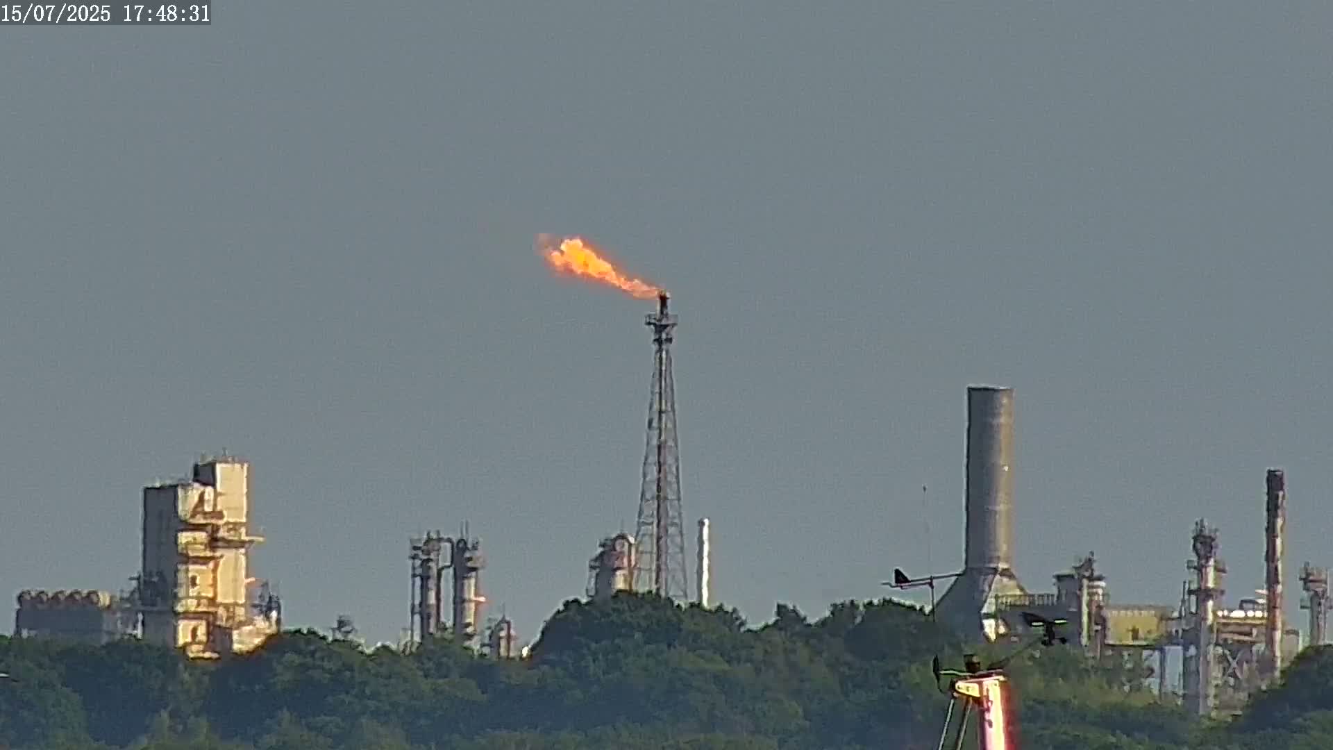Fawley, ExxonMobil Refinery Live Cam - New Forest, Hampshire, South East, England, United Kingdom