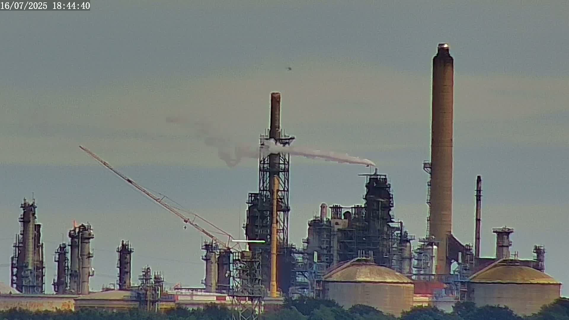 Fawley, ExxonMobil Refinery Live Cam - New Forest, Hampshire, South East, England, United Kingdom