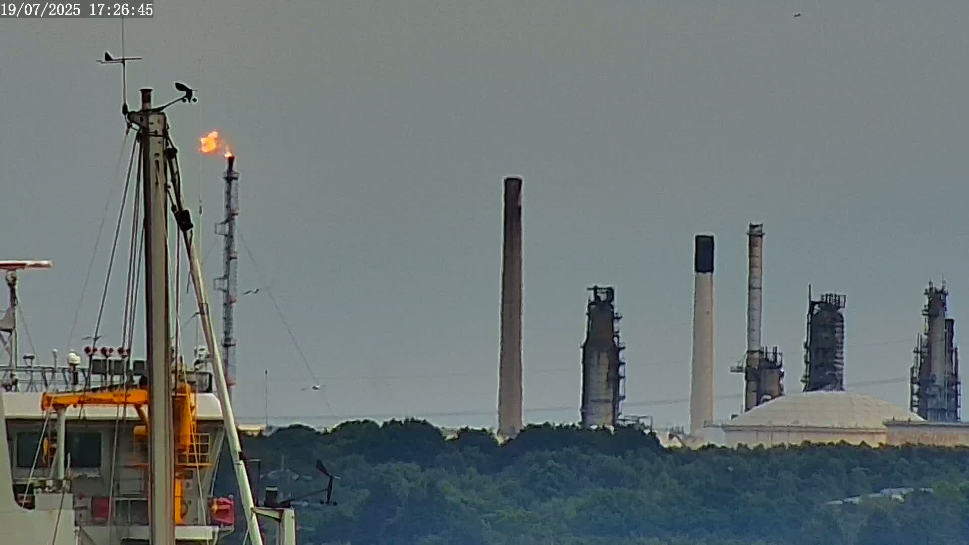 Fawley, ExxonMobil Refinery Live Cam - New Forest, Hampshire, South East, England, United Kingdom
