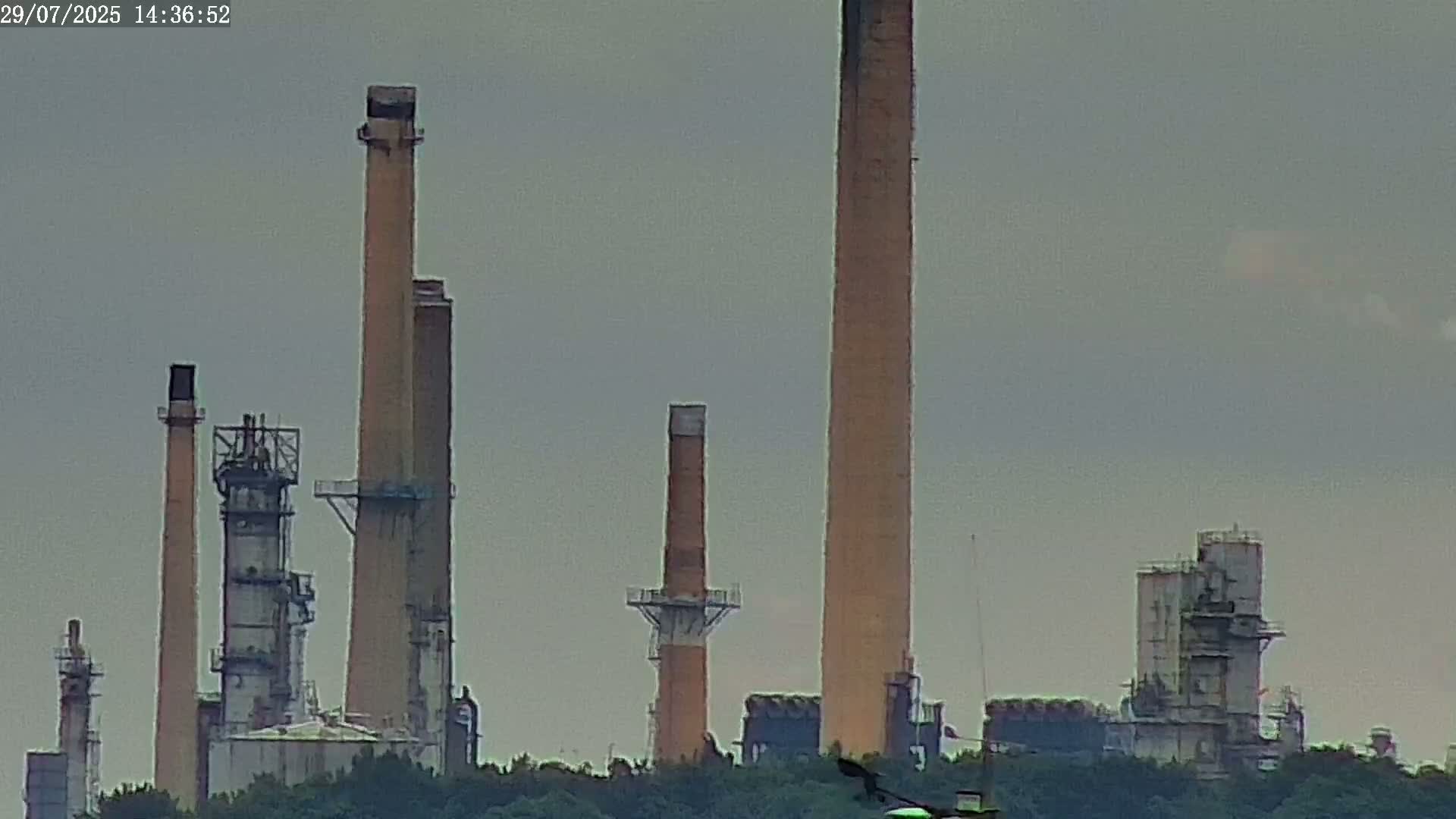 Fawley, ExxonMobil Refinery Live Cam - New Forest, Hampshire, South East, England, United Kingdom