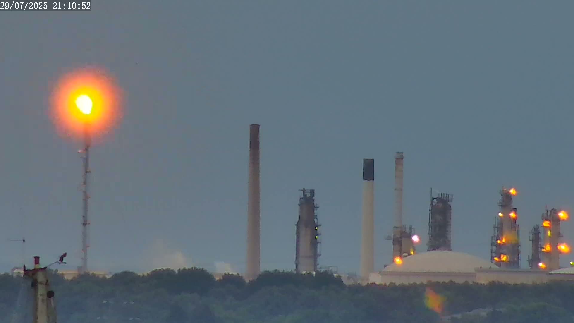 Fawley, ExxonMobil Refinery Live Cam - New Forest, Hampshire, South East, England, United Kingdom