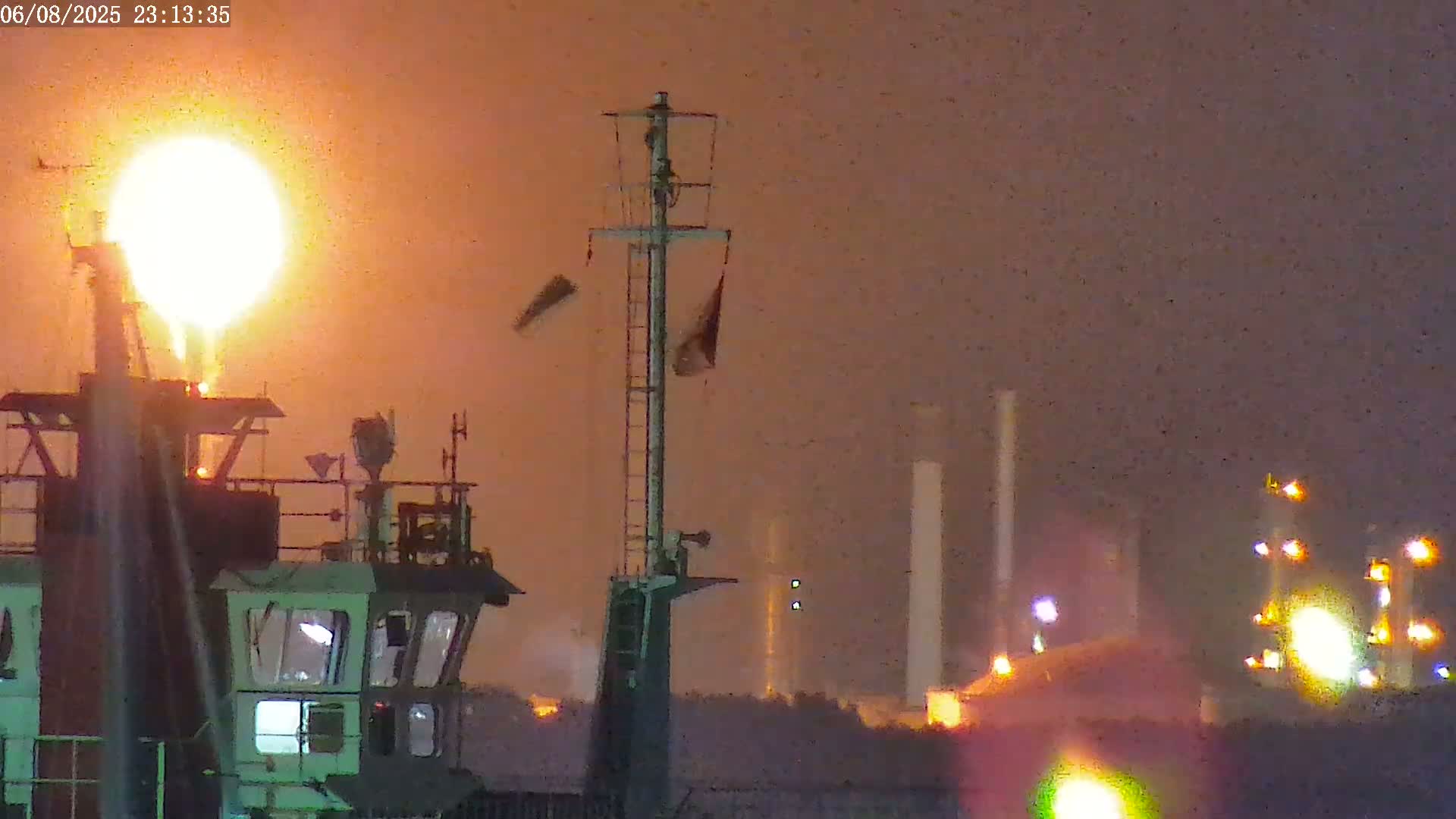 Fawley, ExxonMobil Refinery Live Cam - New Forest, Hampshire, South East, England, United Kingdom