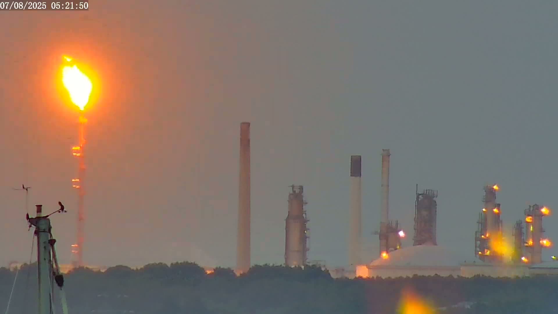 Fawley, ExxonMobil Refinery Live Cam - New Forest, Hampshire, South East, England, United Kingdom