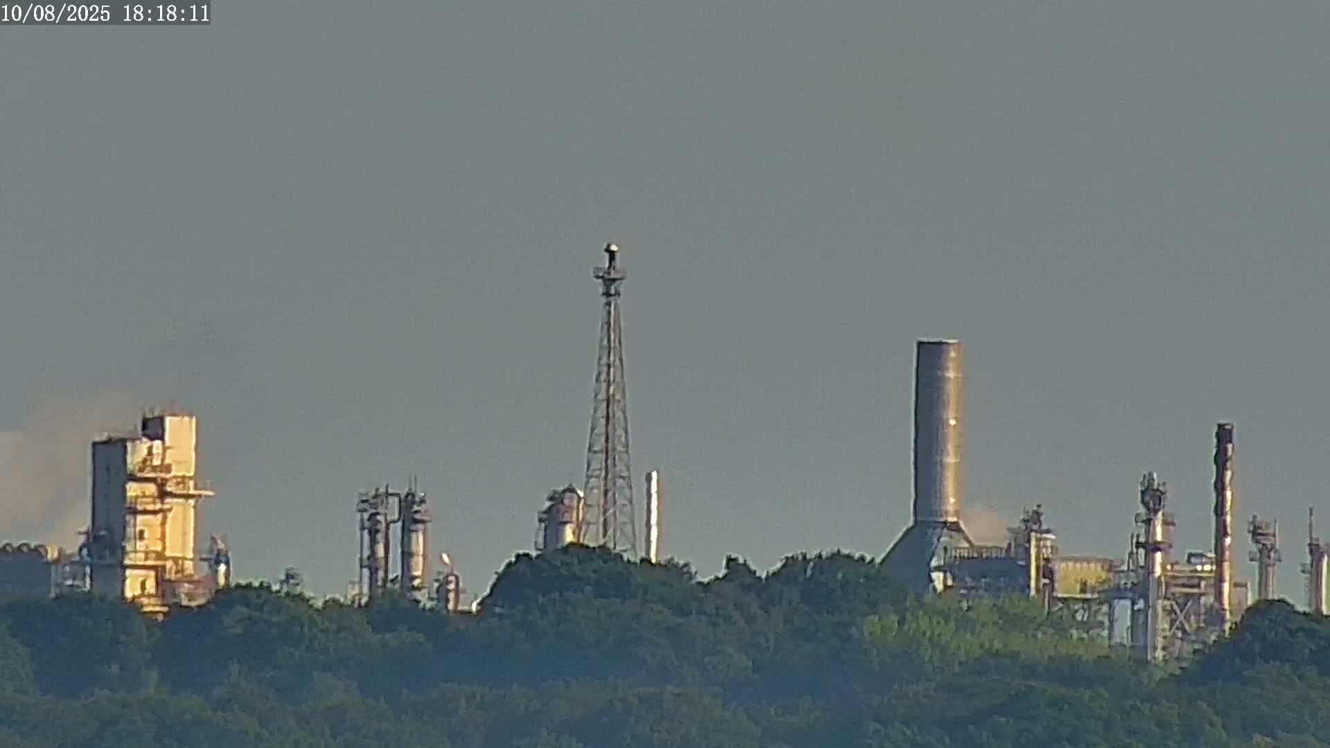 Fawley, ExxonMobil Refinery Live Cam - New Forest, Hampshire, South East, England, United Kingdom