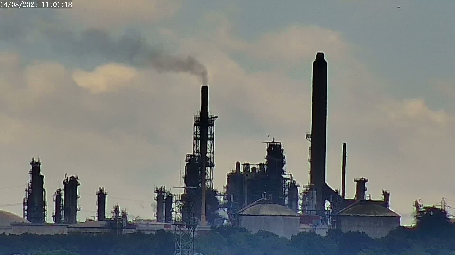 Fawley, ExxonMobil Refinery Live Cam - New Forest, Hampshire, South East, England, United Kingdom