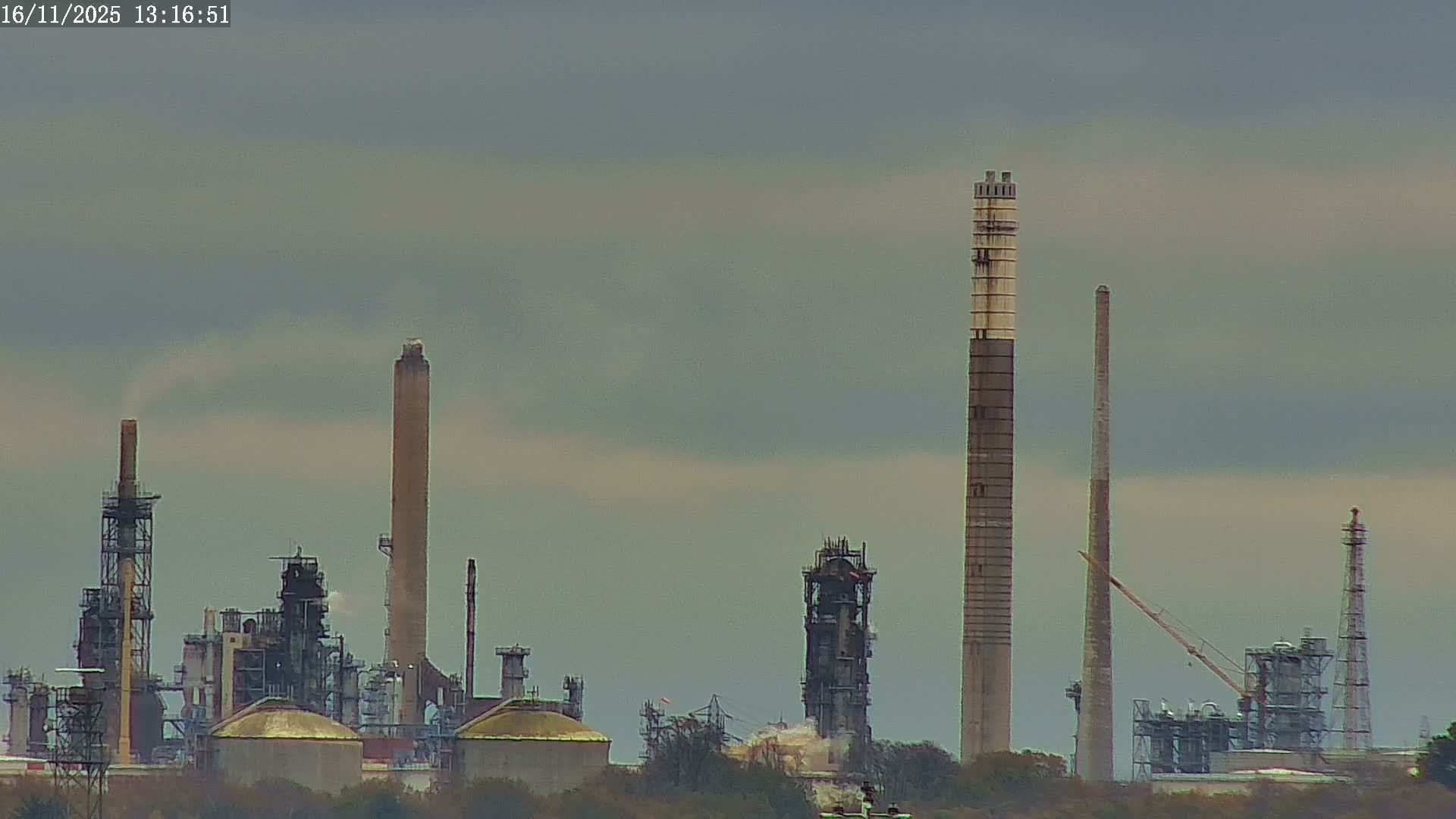 Fawley, ExxonMobil Refinery Live Cam - New Forest, Hampshire, South East, England, United Kingdom