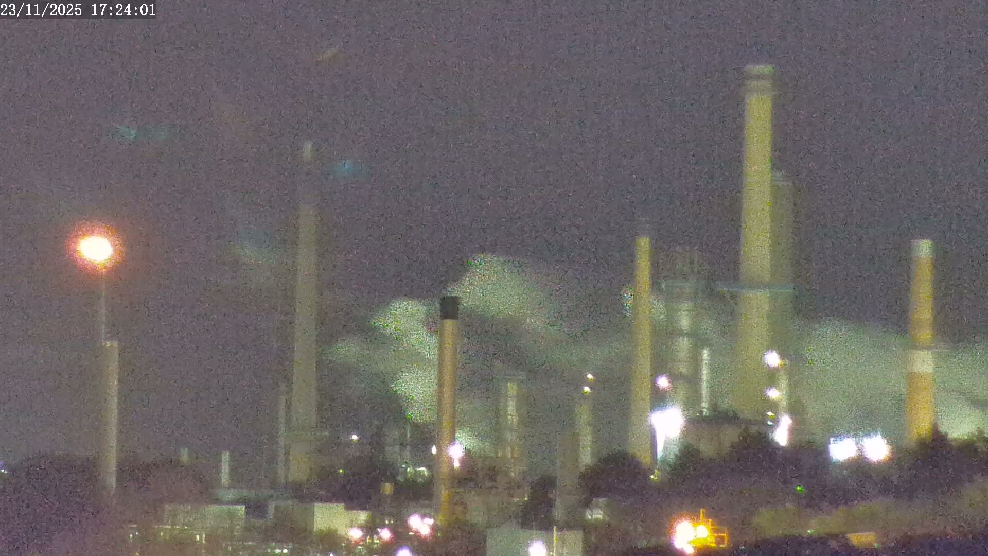 Fawley, ExxonMobil Refinery Live Cam - New Forest, Hampshire, South East, England, United Kingdom