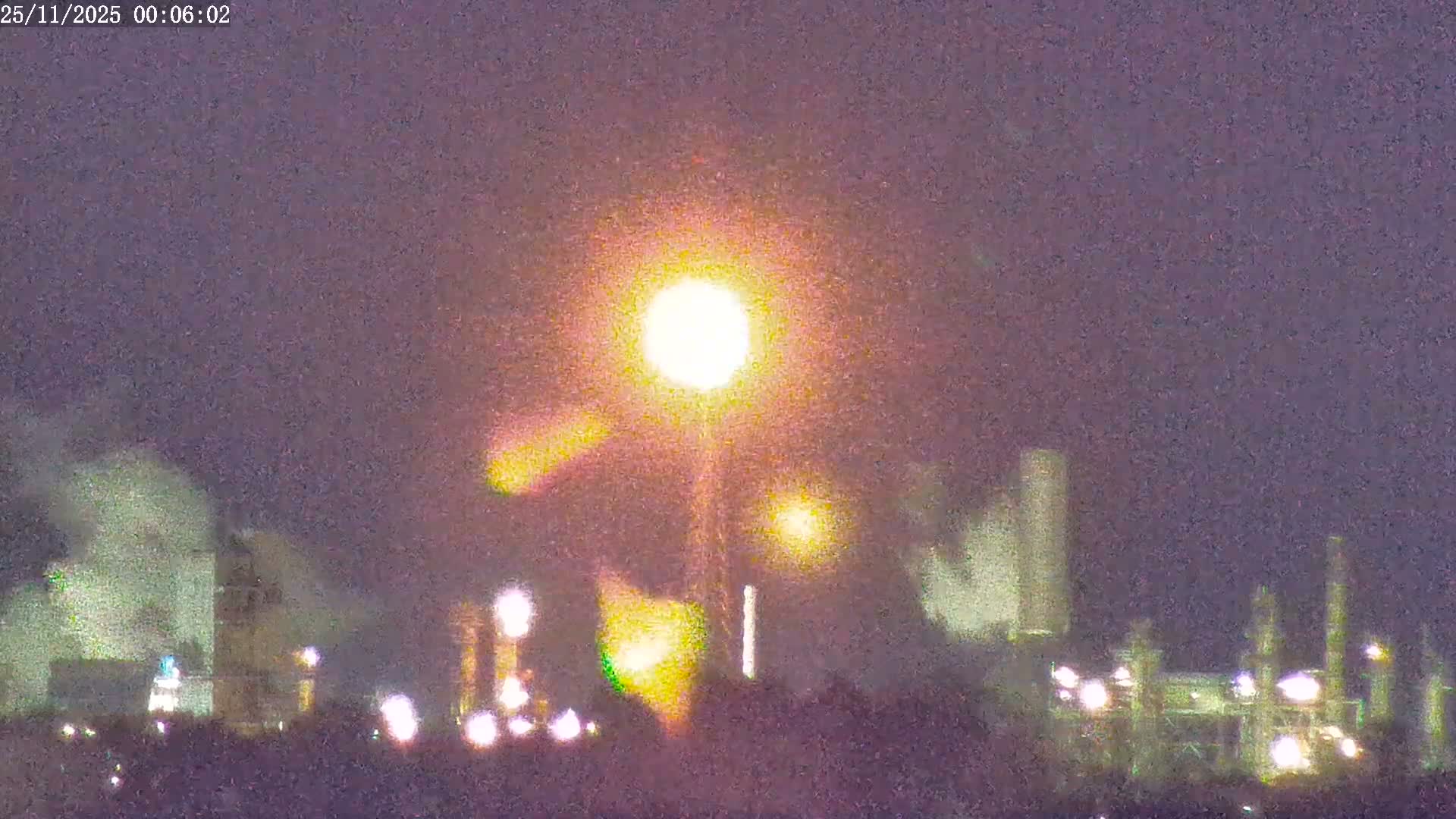 Fawley, ExxonMobil Refinery Live Cam - New Forest, Hampshire, South East, England, United Kingdom