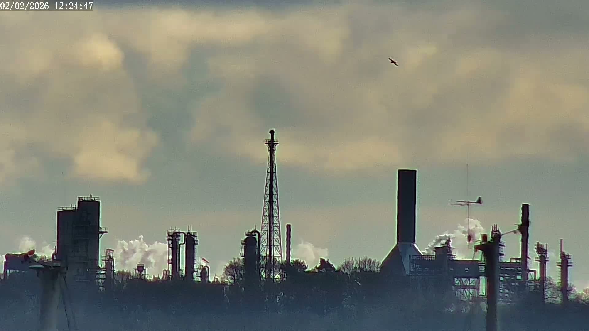 Fawley, ExxonMobil Refinery Live Cam - New Forest, Hampshire, South East, England, United Kingdom
