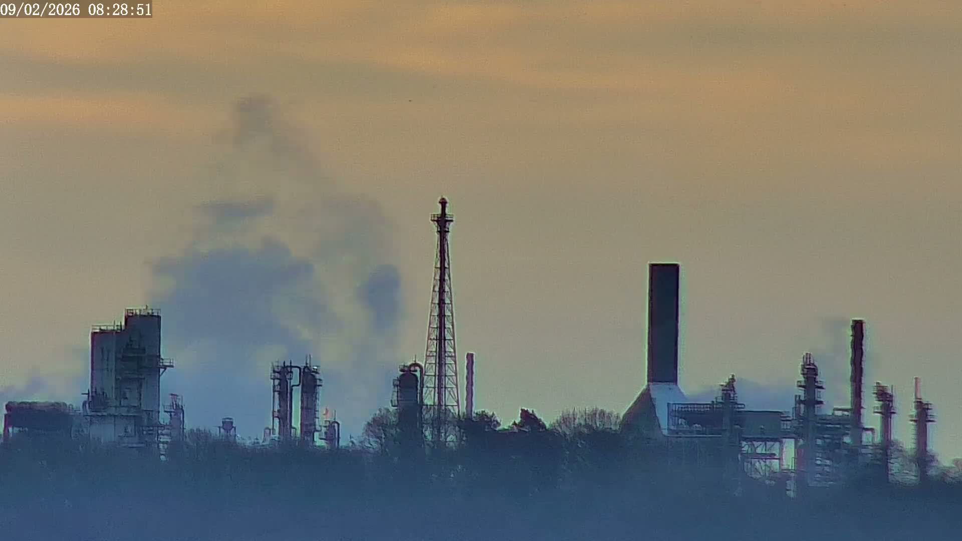 Fawley, ExxonMobil Refinery Live Cam - New Forest, Hampshire, South East, England, United Kingdom