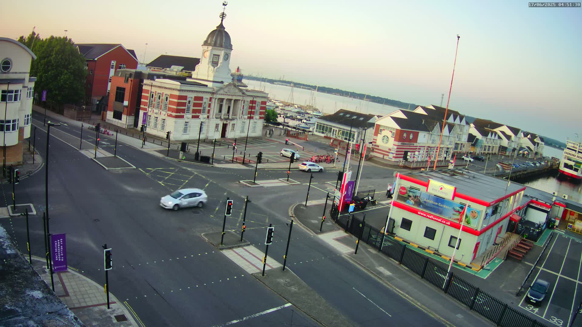 Southampton, Town Quay / Port Junction Live Cam - Southampton, Hampshire, South East, England, United Kingdom