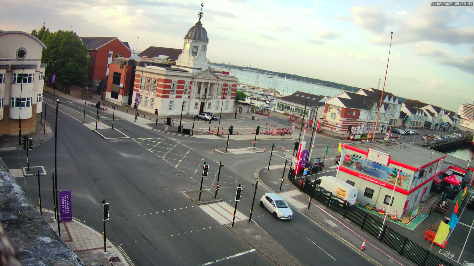 Southampton, Town Quay / Port Junction Live Cam - Southampton, Hampshire, South East, England, United Kingdom