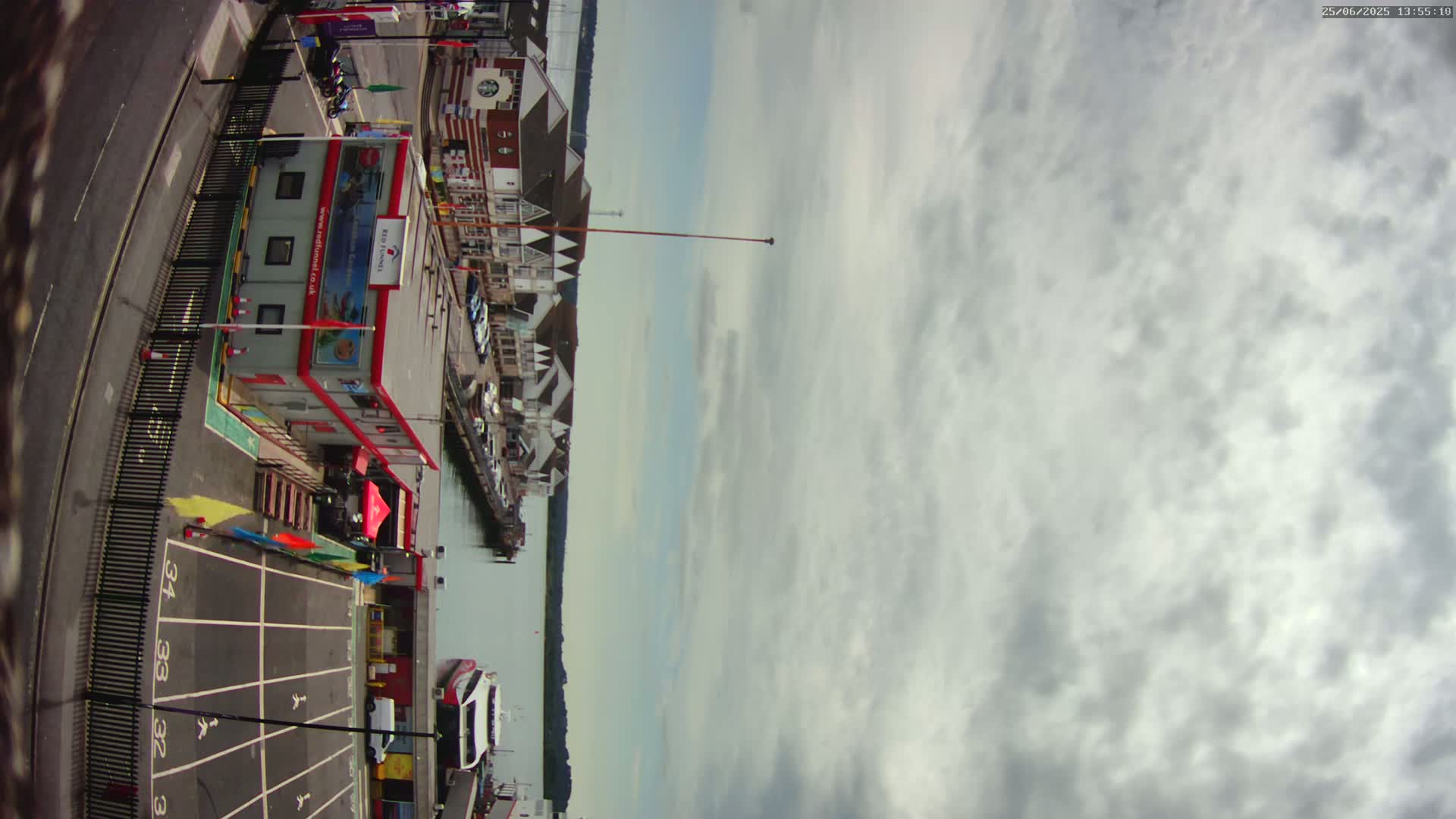 Southampton, Town Quay / Port Junction Live Cam - Southampton, Hampshire, South East, England, United Kingdom