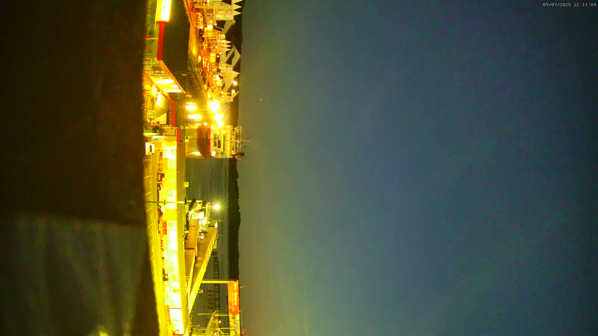 Southampton, Town Quay / Port Junction Live Cam - Southampton, Hampshire, South East, England, United Kingdom