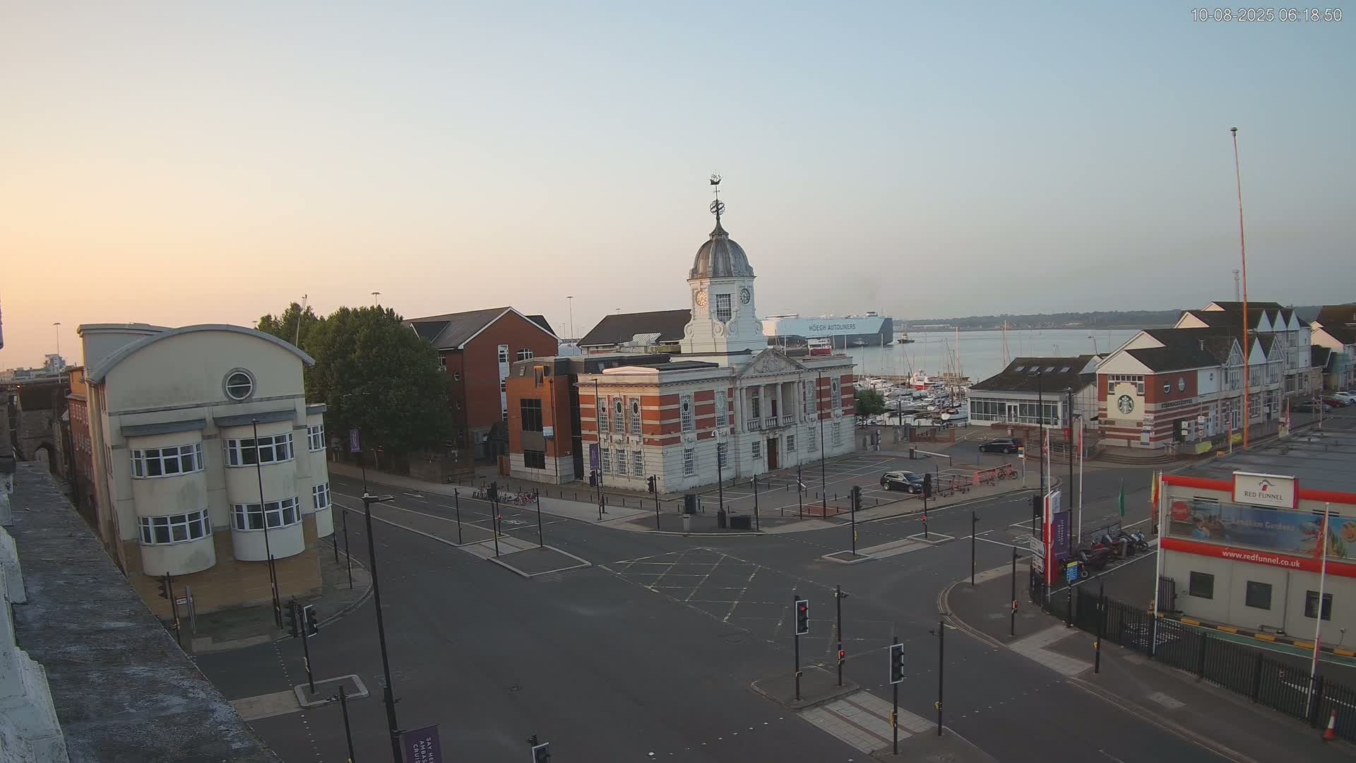 Southampton, Town Quay / Port Junction Live Cam - Southampton, Hampshire, South East, England, United Kingdom