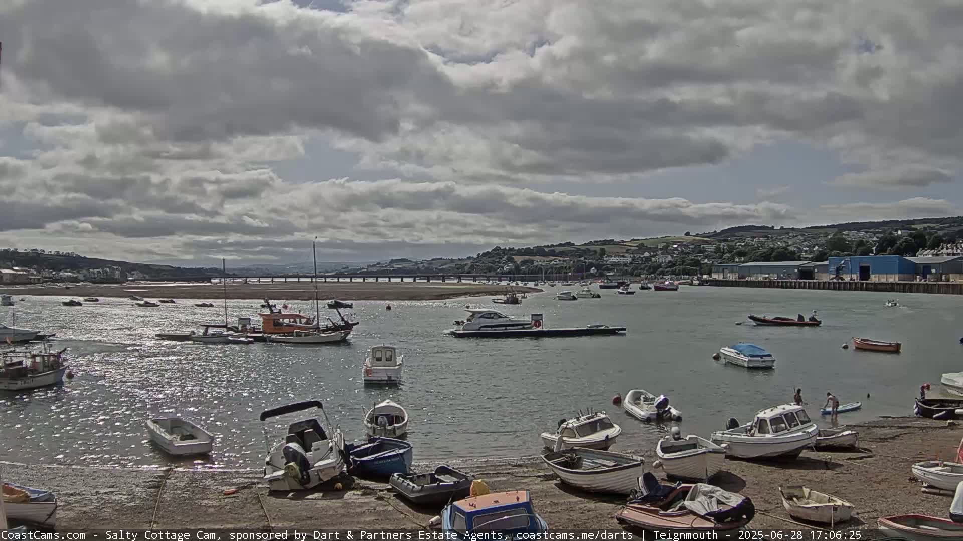Teignmouth Marine, Teign River & Shalton Village Live Cam - Teignbridge, Devon, South West, England, United Kingdom