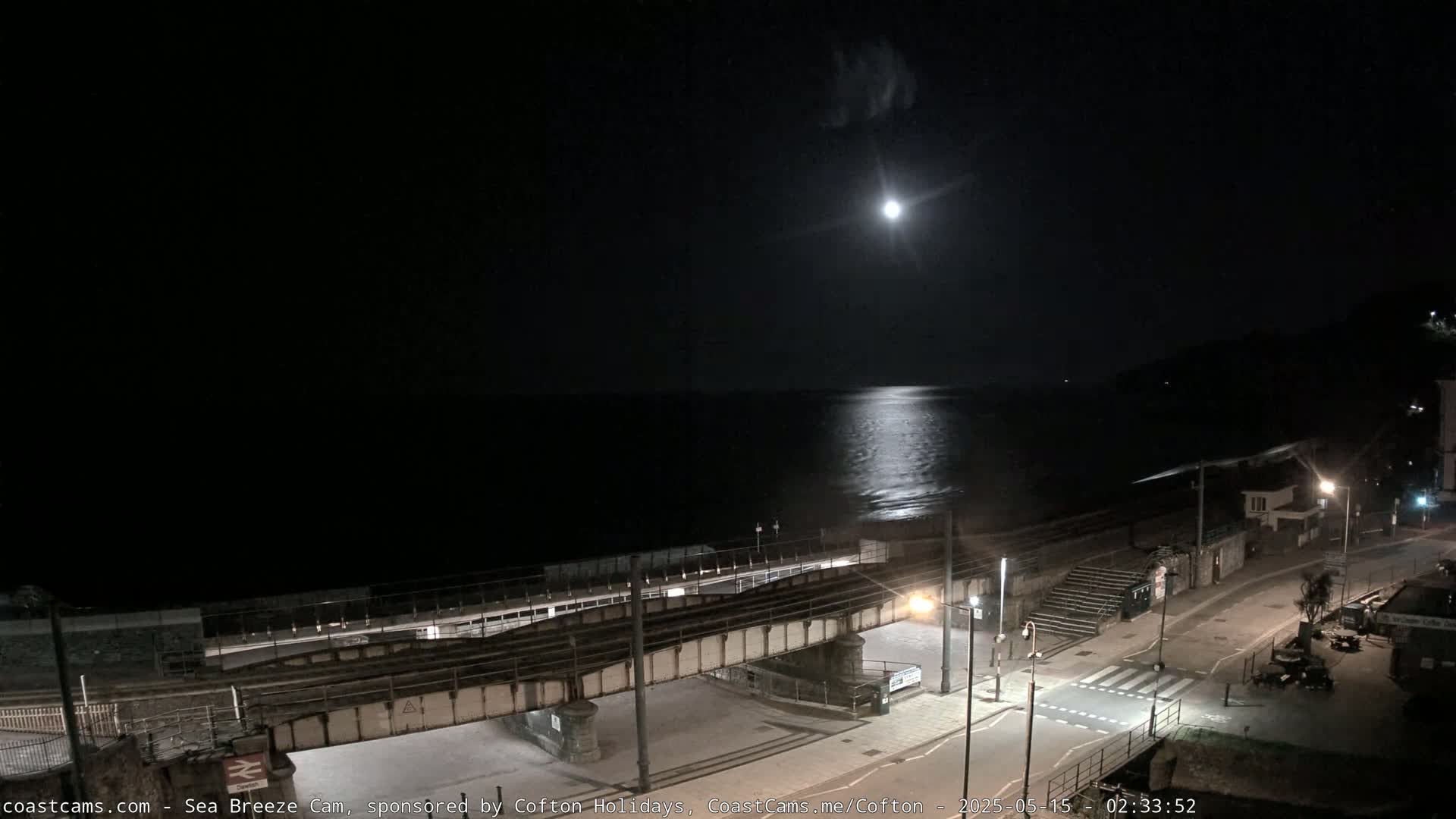 Dawlish Coast & Railway Station Live Cam - Teignbridge, Devon, South West, England, United Kingdom