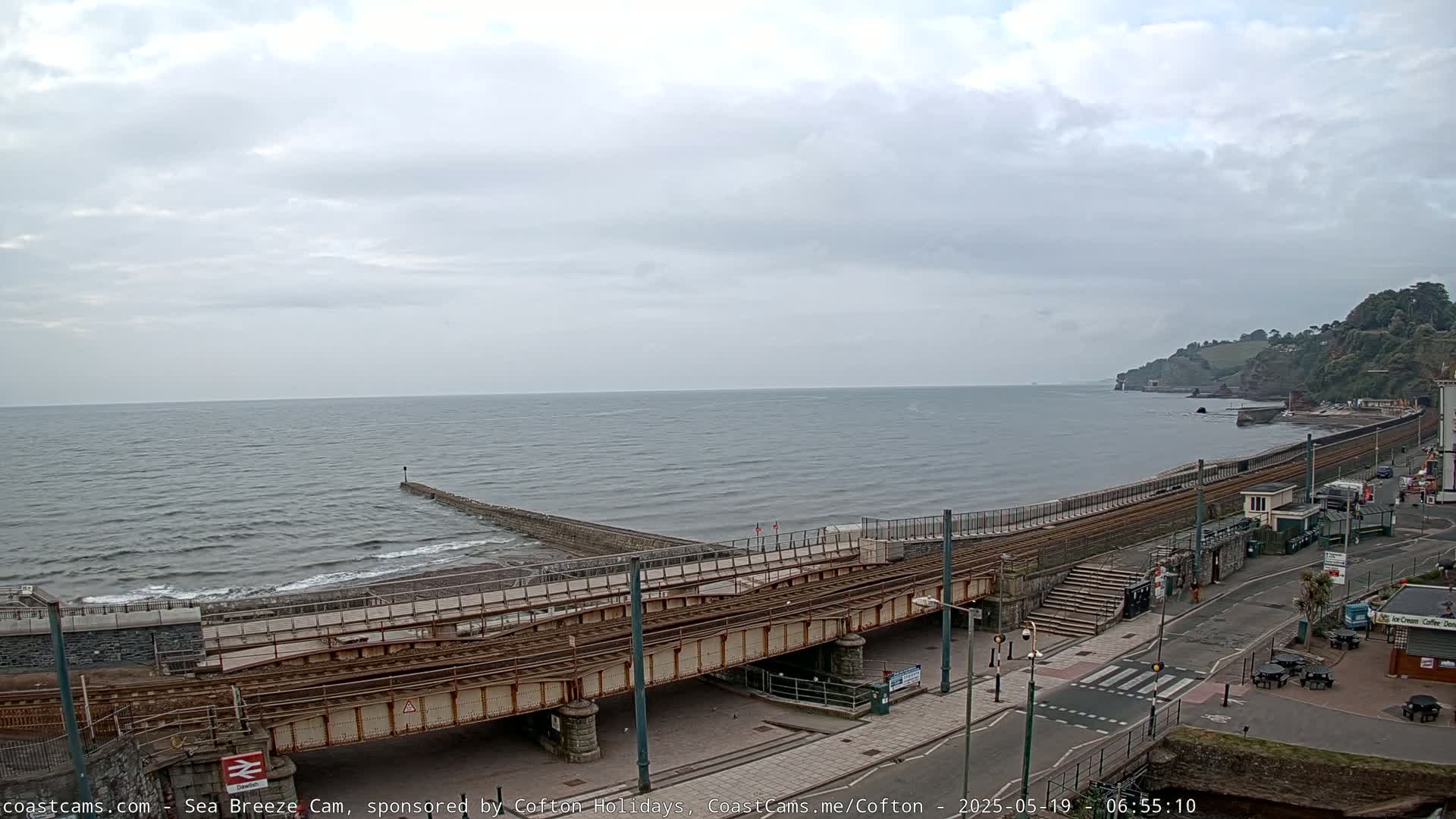 Dawlish Coast & Railway Station Live Cam - Teignbridge, Devon, South West, England, United Kingdom