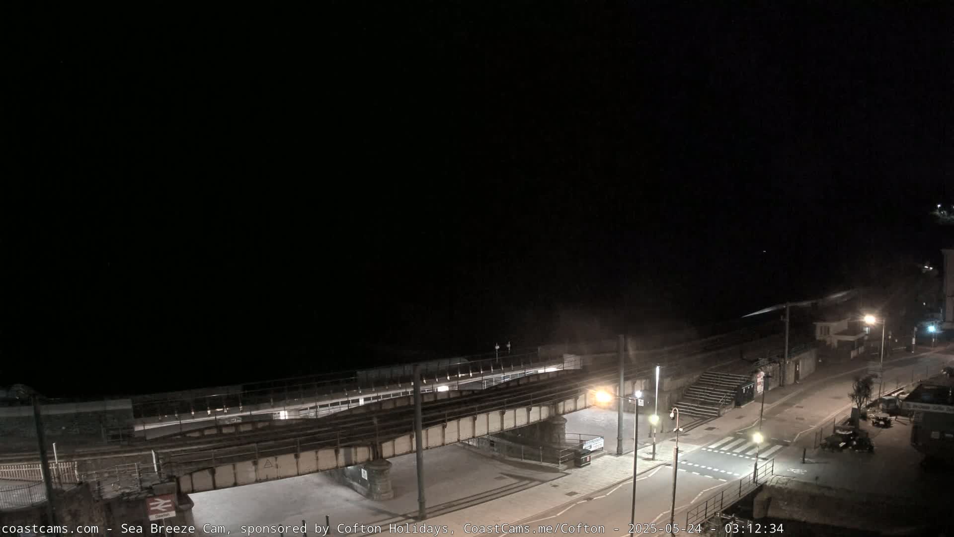 Dawlish Coast & Railway Station Live Cam - Teignbridge, Devon, South West, England, United Kingdom