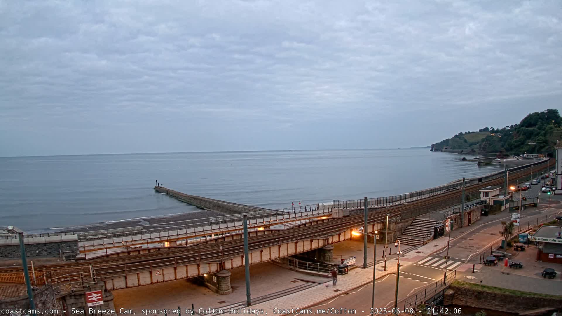 Dawlish Coast & Railway Station Live Cam - Teignbridge, Devon, South West, England, United Kingdom