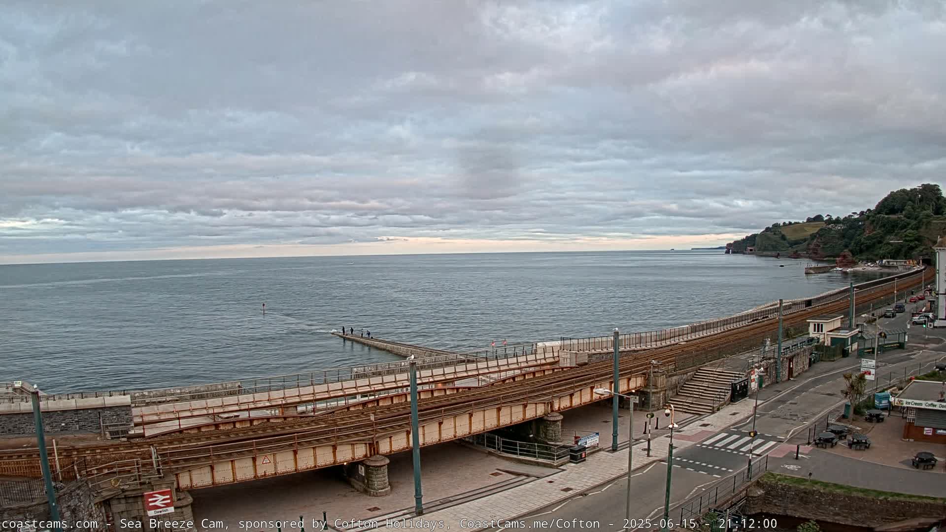 Dawlish Coast & Railway Station Live Cam - Teignbridge, Devon, South West, England, United Kingdom
