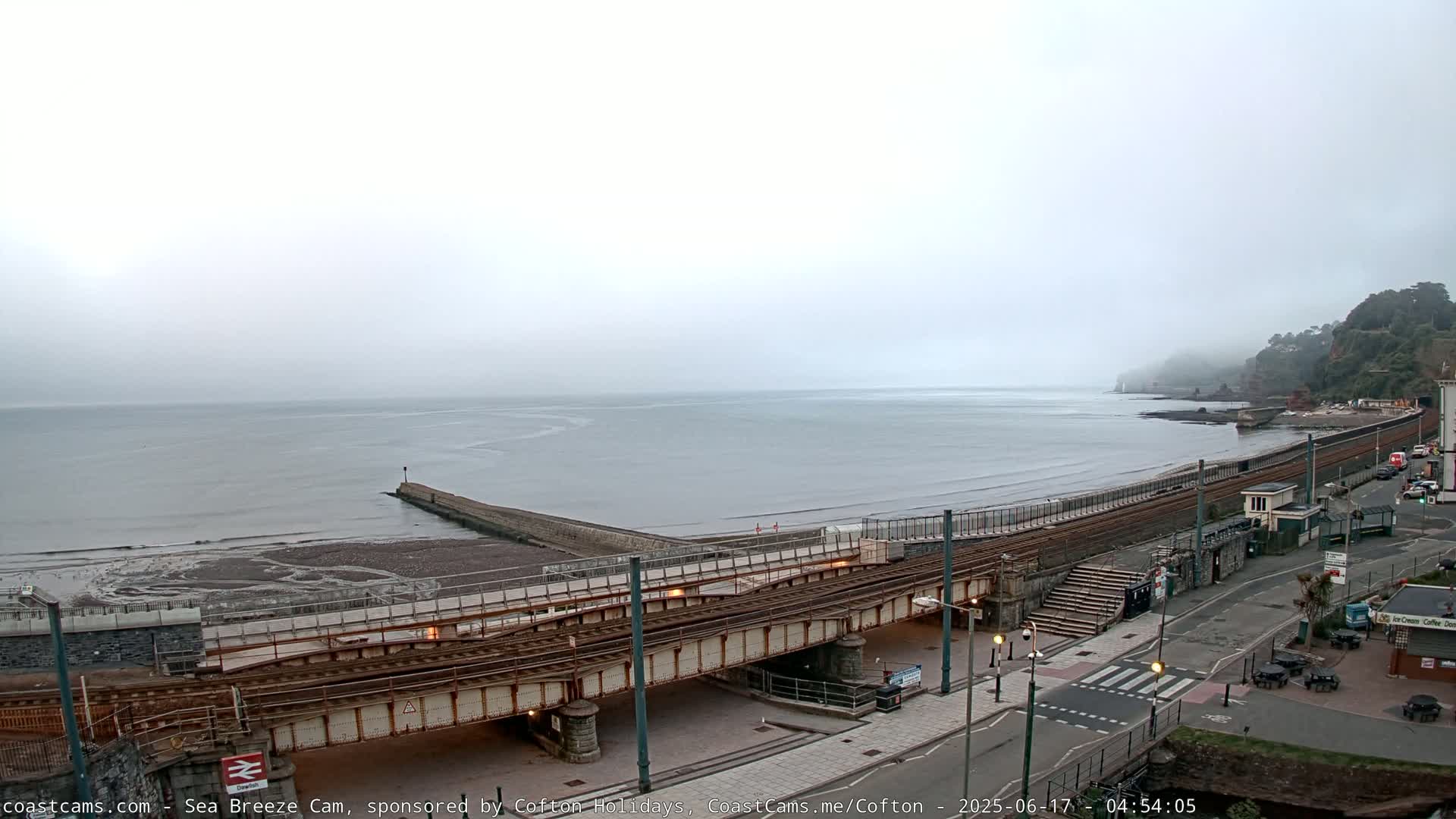 Dawlish Coast & Railway Station Live Cam - Teignbridge, Devon, South West, England, United Kingdom