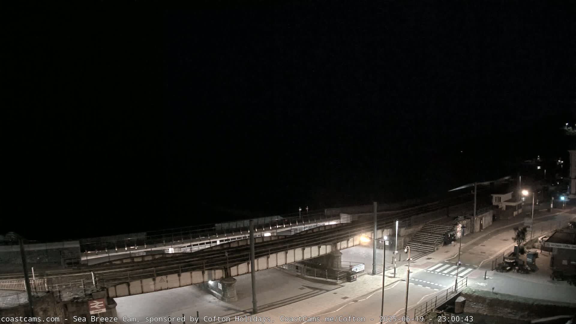 Dawlish Coast & Railway Station Live Cam - Teignbridge, Devon, South West, England, United Kingdom
