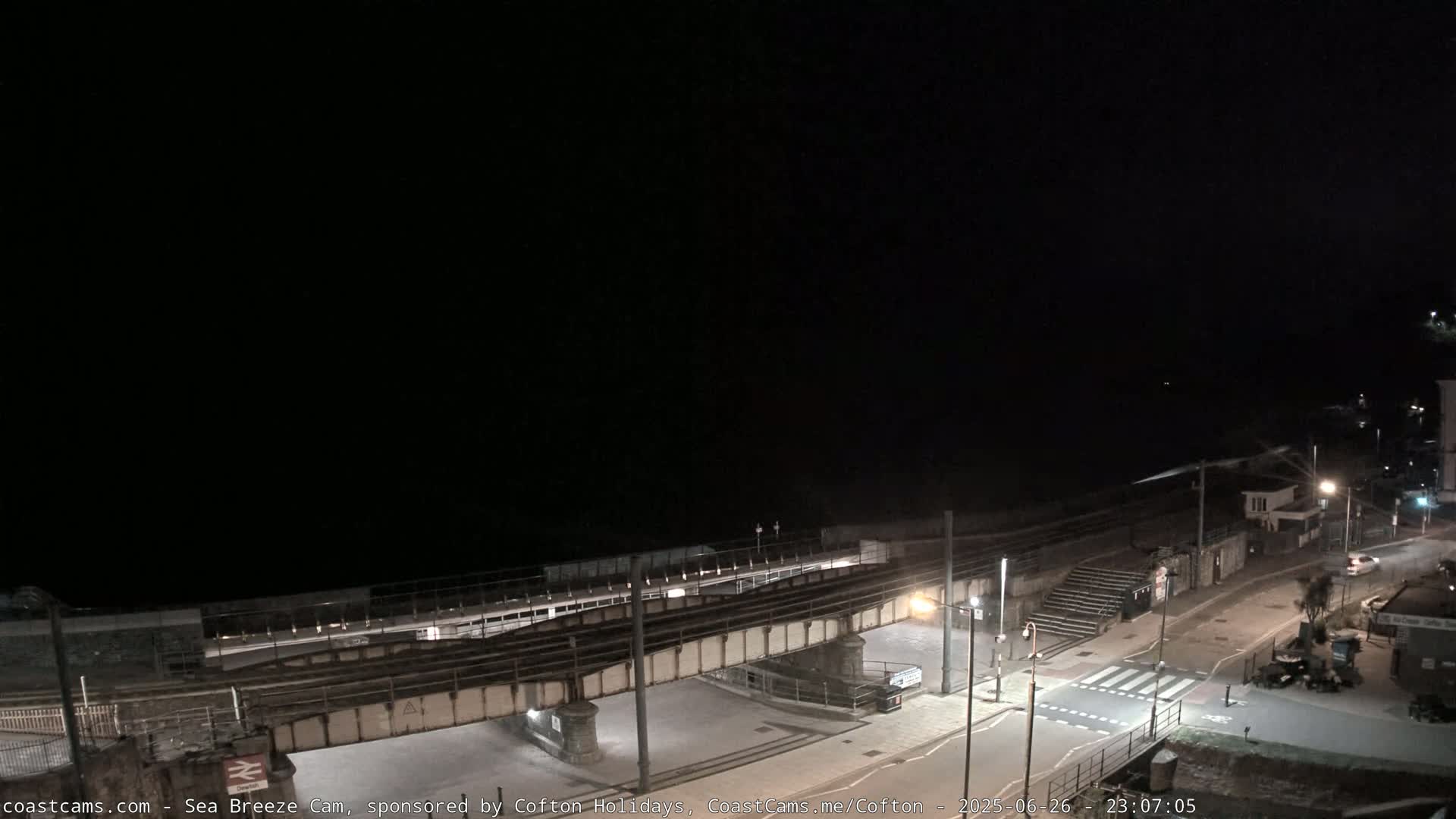 Dawlish Coast & Railway Station Live Cam - Teignbridge, Devon, South West, England, United Kingdom